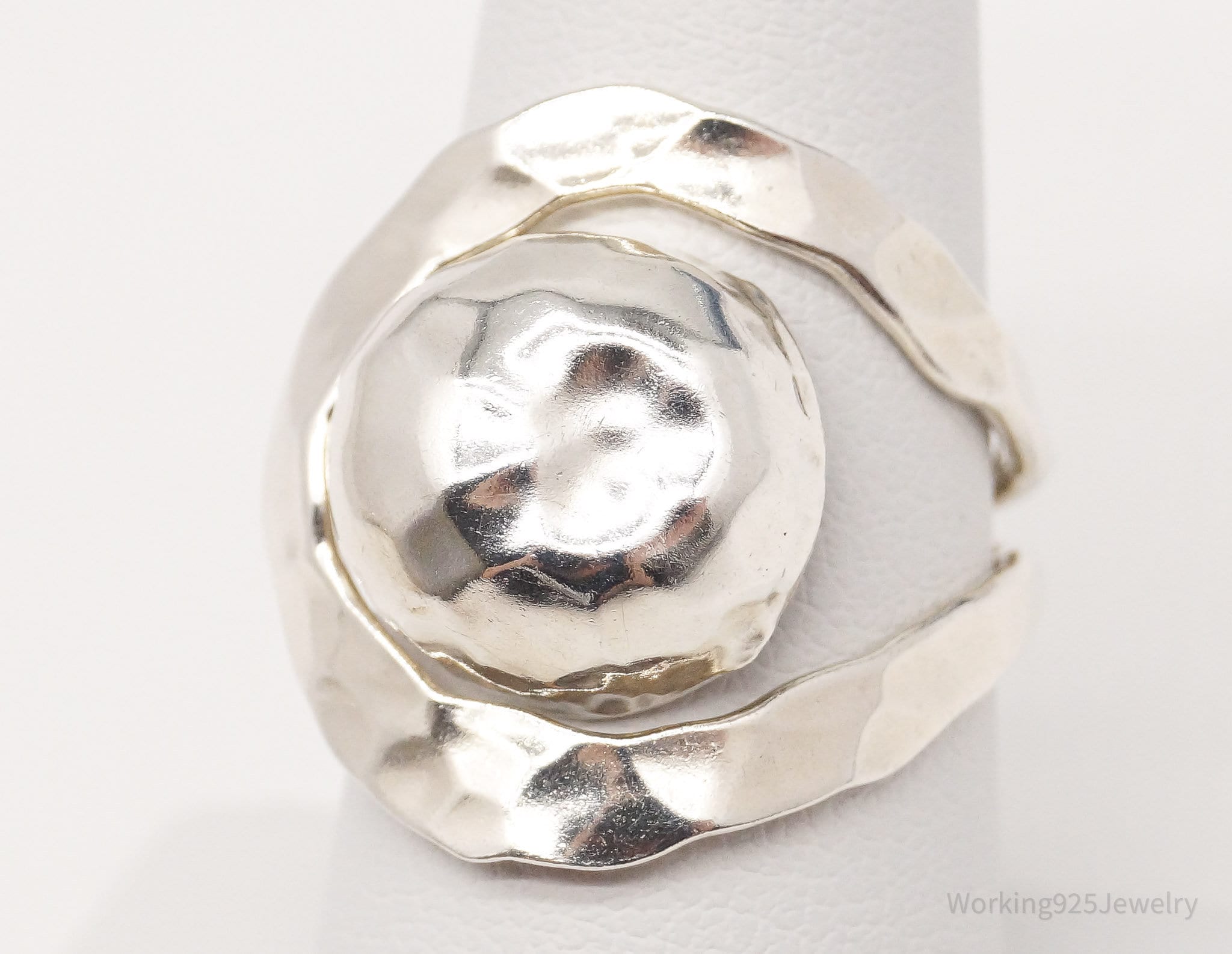 Vintage Modernist Style Hammered Dome Sterling Silver Ring - Size 7.75