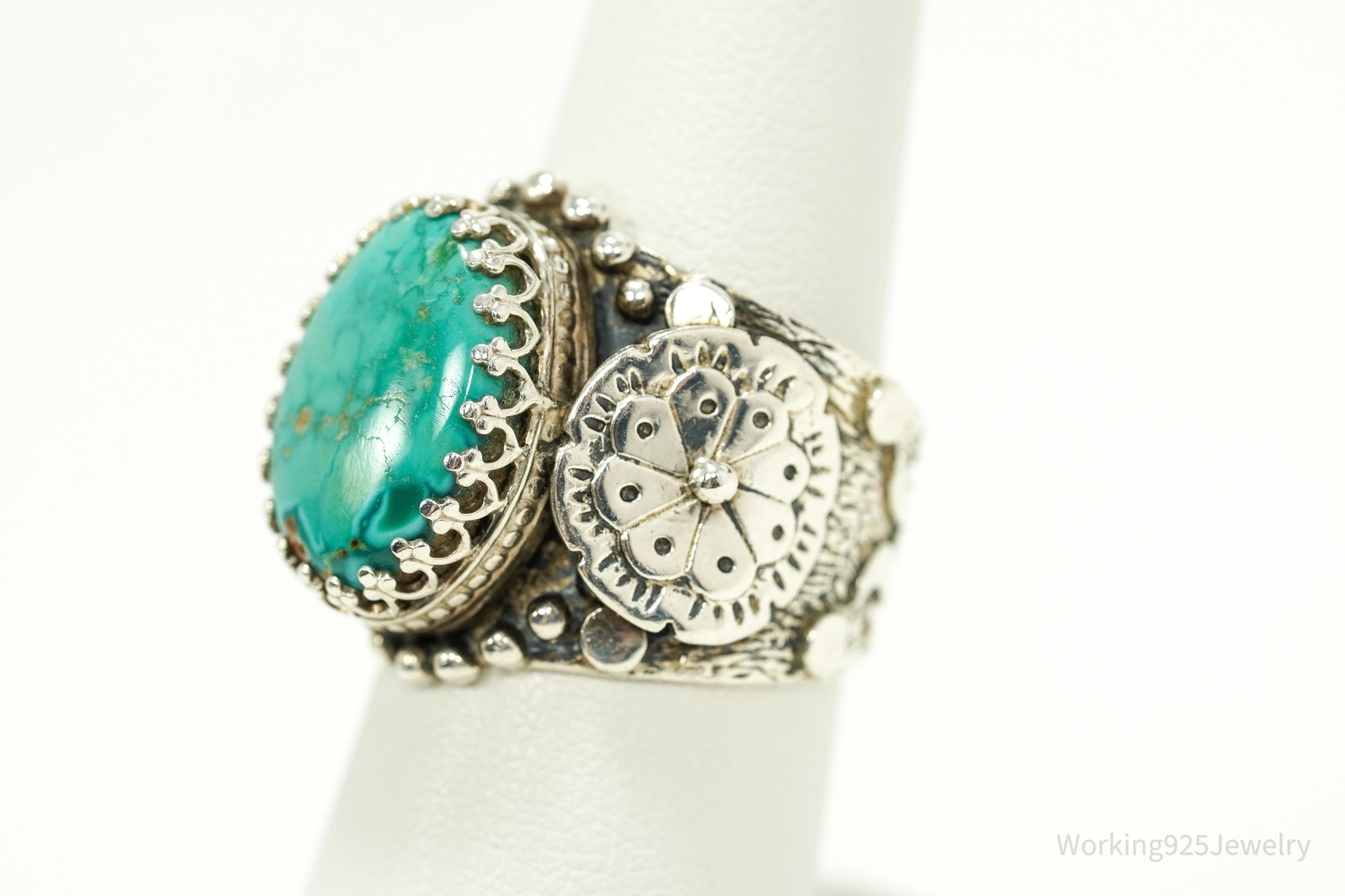Vintage Turquoise Sterling Silver Detailed Ring - Size 7.25