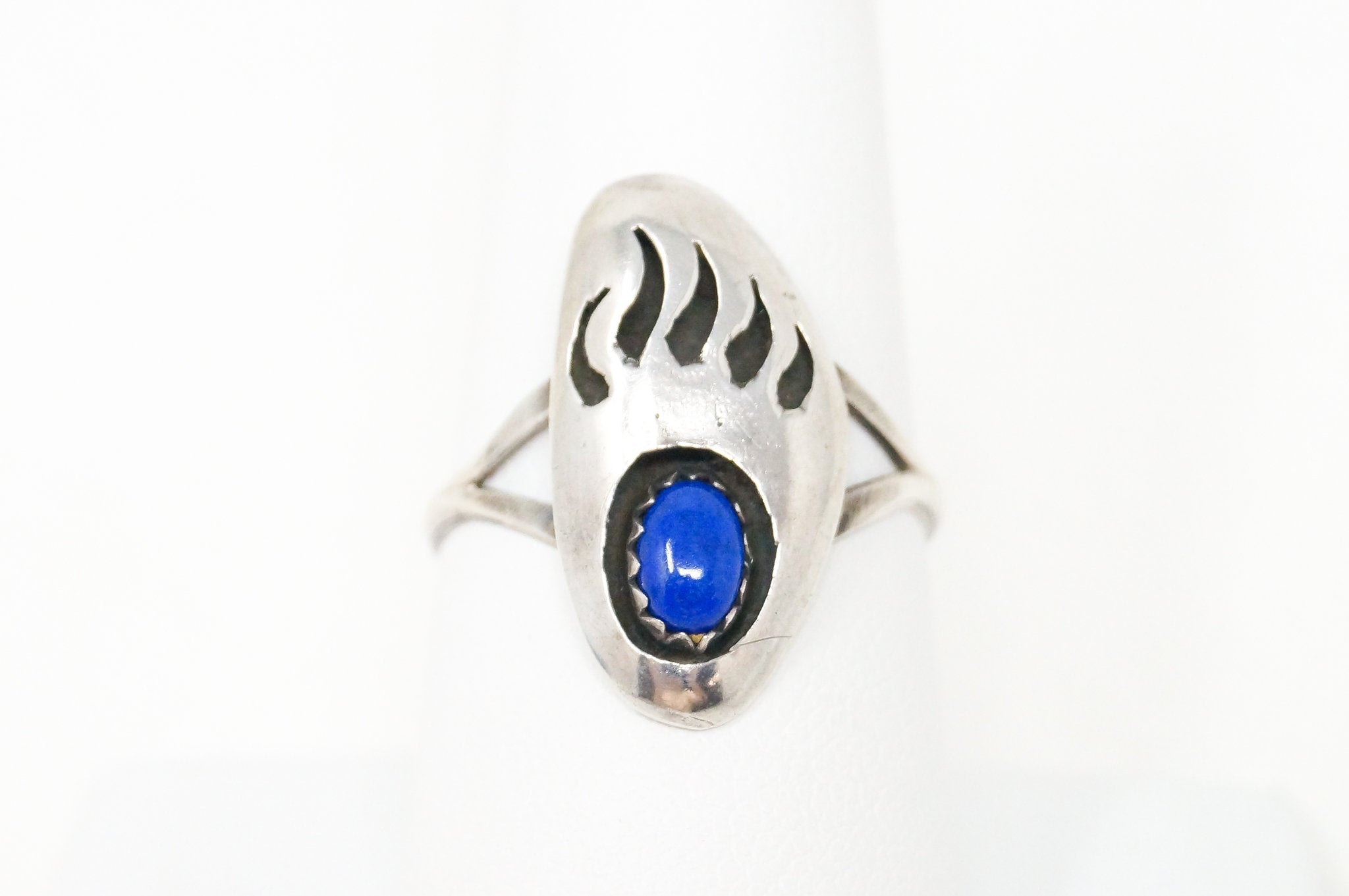 Vintage Native Lapis Lazuli Bear Paw Claw Cut Out Sterling Silver Ring Sz 8.25