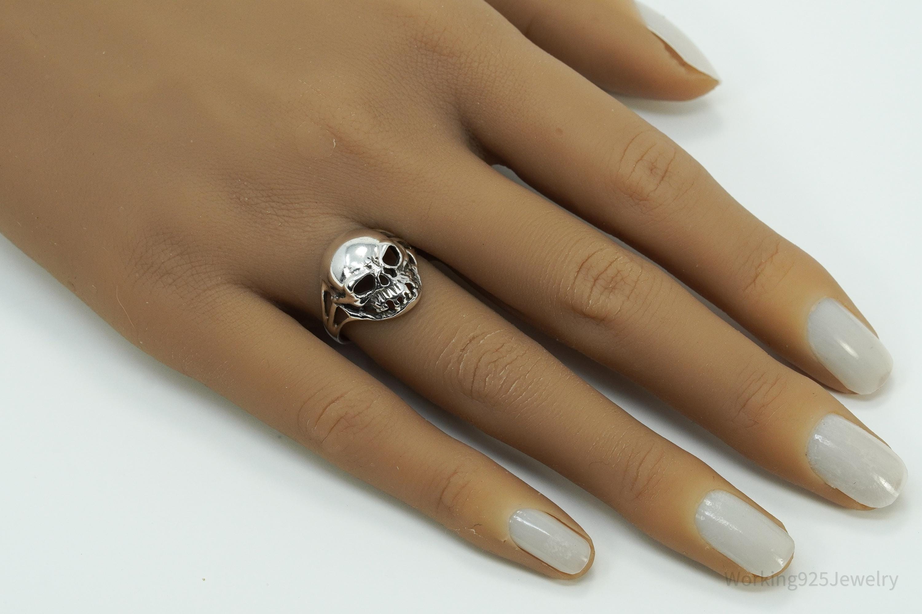 Vintage Skull Sterling Silver Ring - Size 6.75