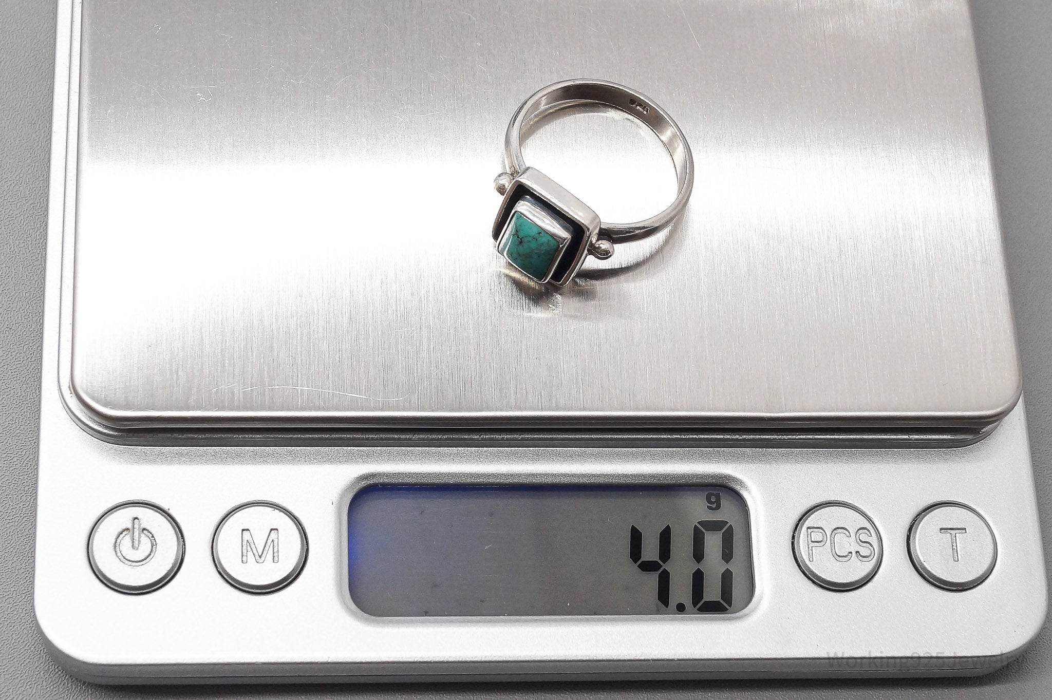 Vintage Turquoise Sterling Silver Ring - Size 7.75