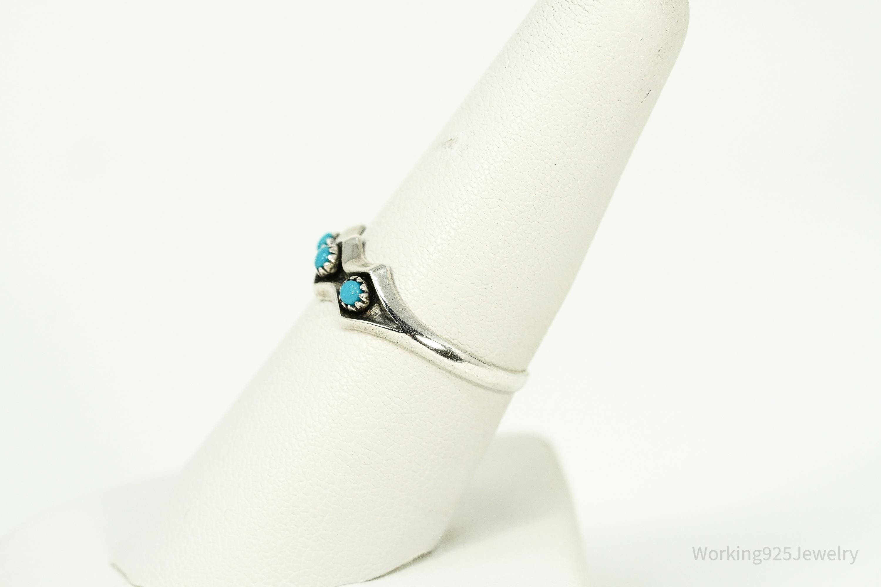 Vintage Handmade Native American Turquoise Sterling Silver Ring - Size 7.5