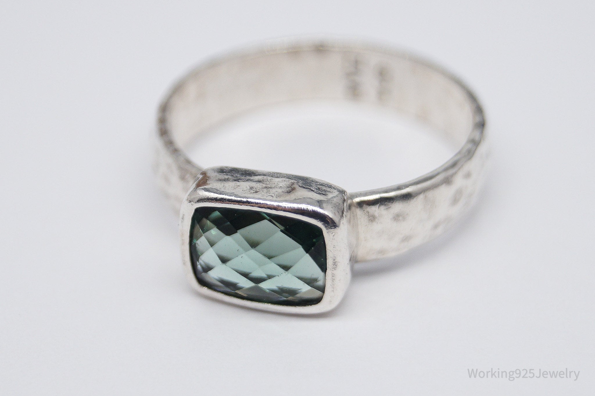 Vintage Green Quartz Sterling Silver Ring - Size 6.75