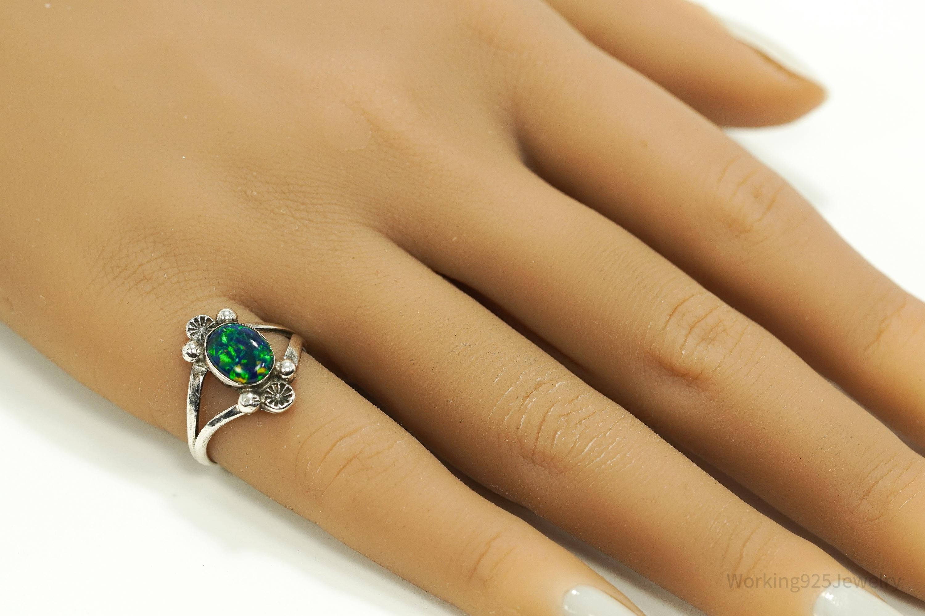 Vintage Native American Opal Sterling Silver Ring - Size 6.75