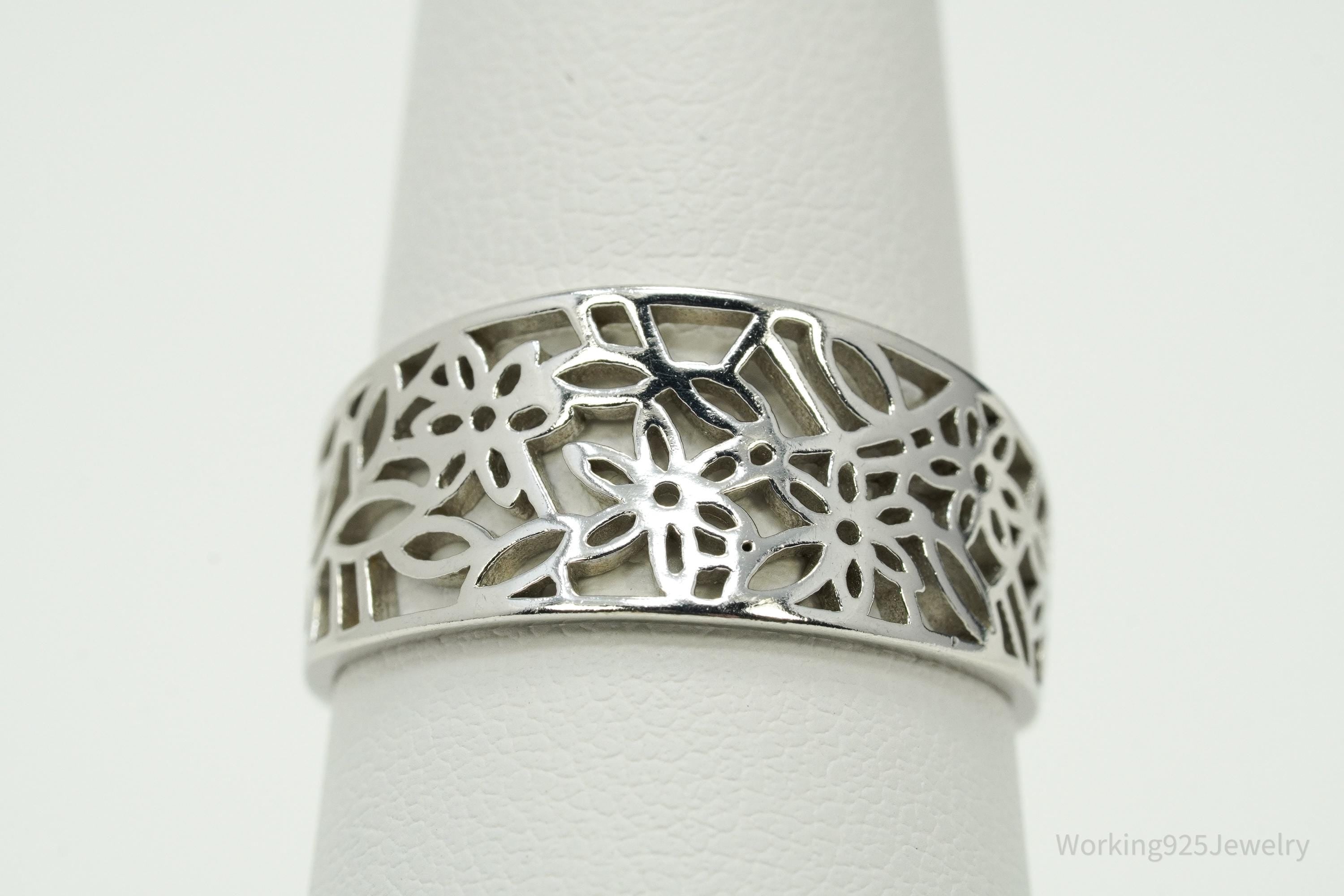 Vintage Cut Out Flowers Design Sterling Silver Ring - Size 8.75