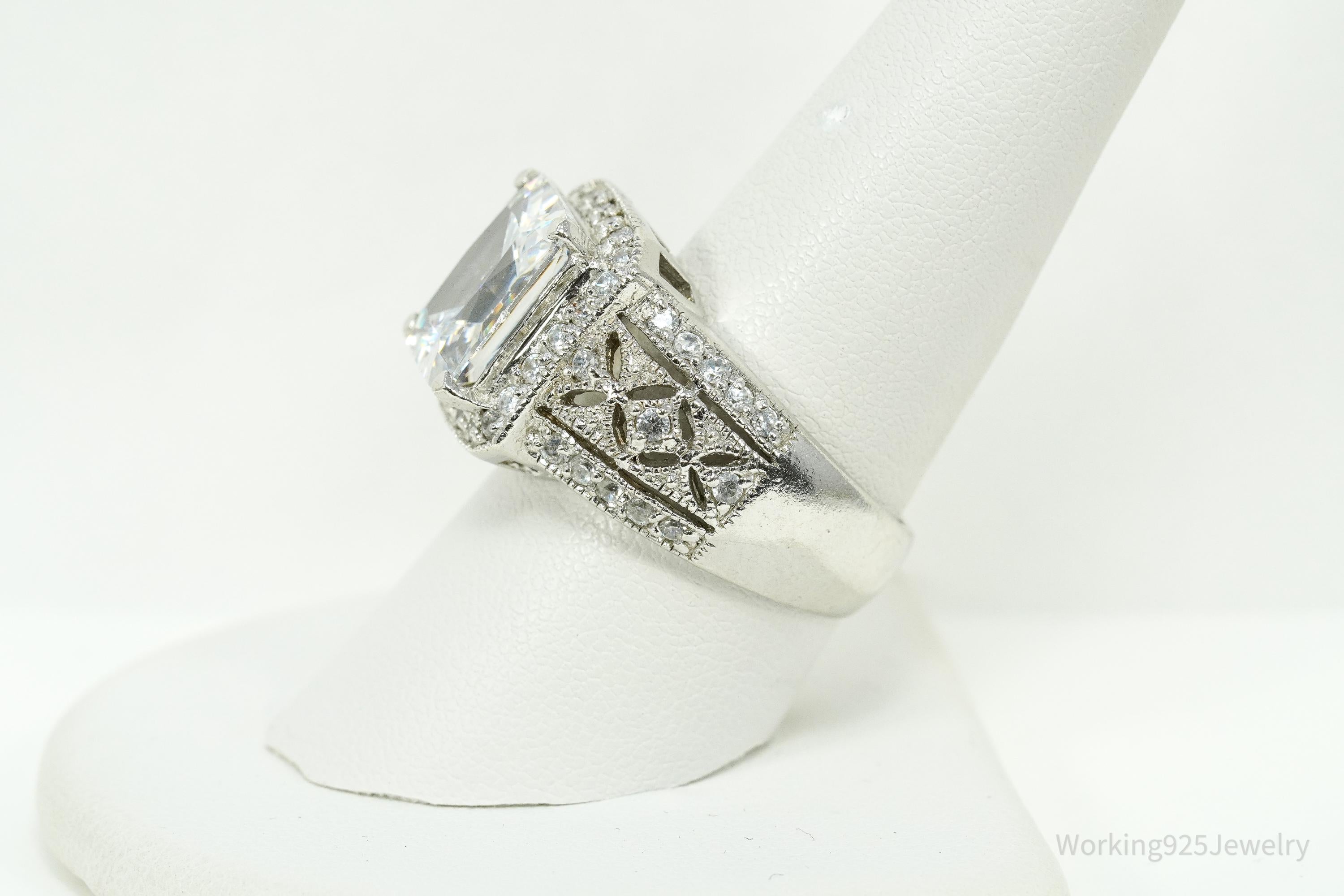 Vintage Large Cubic Zirconia Sterling Silver Ring Size 9