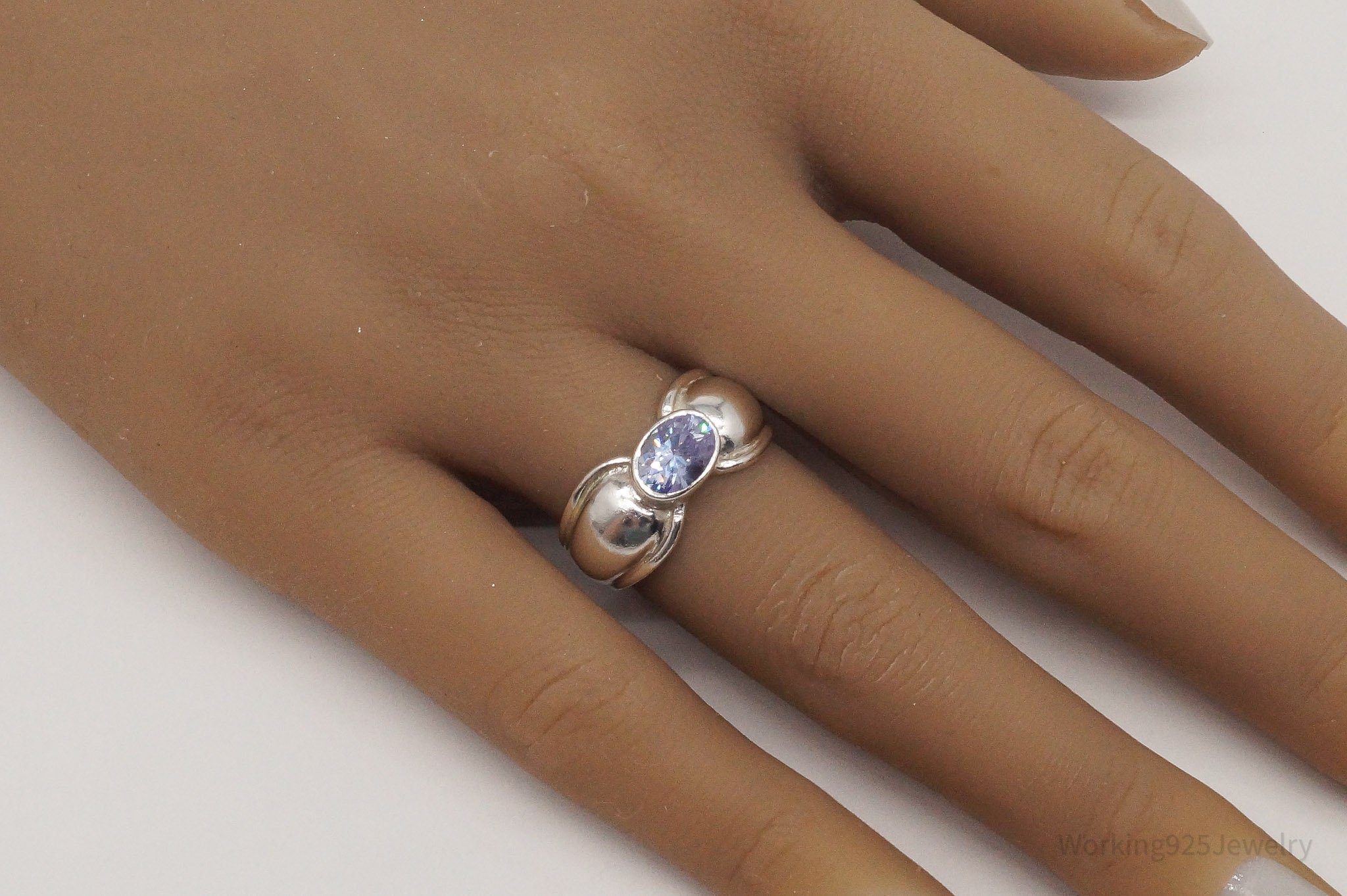 Vintage Violet Cubic Zirconia Sterling Silver Ring - Size 7