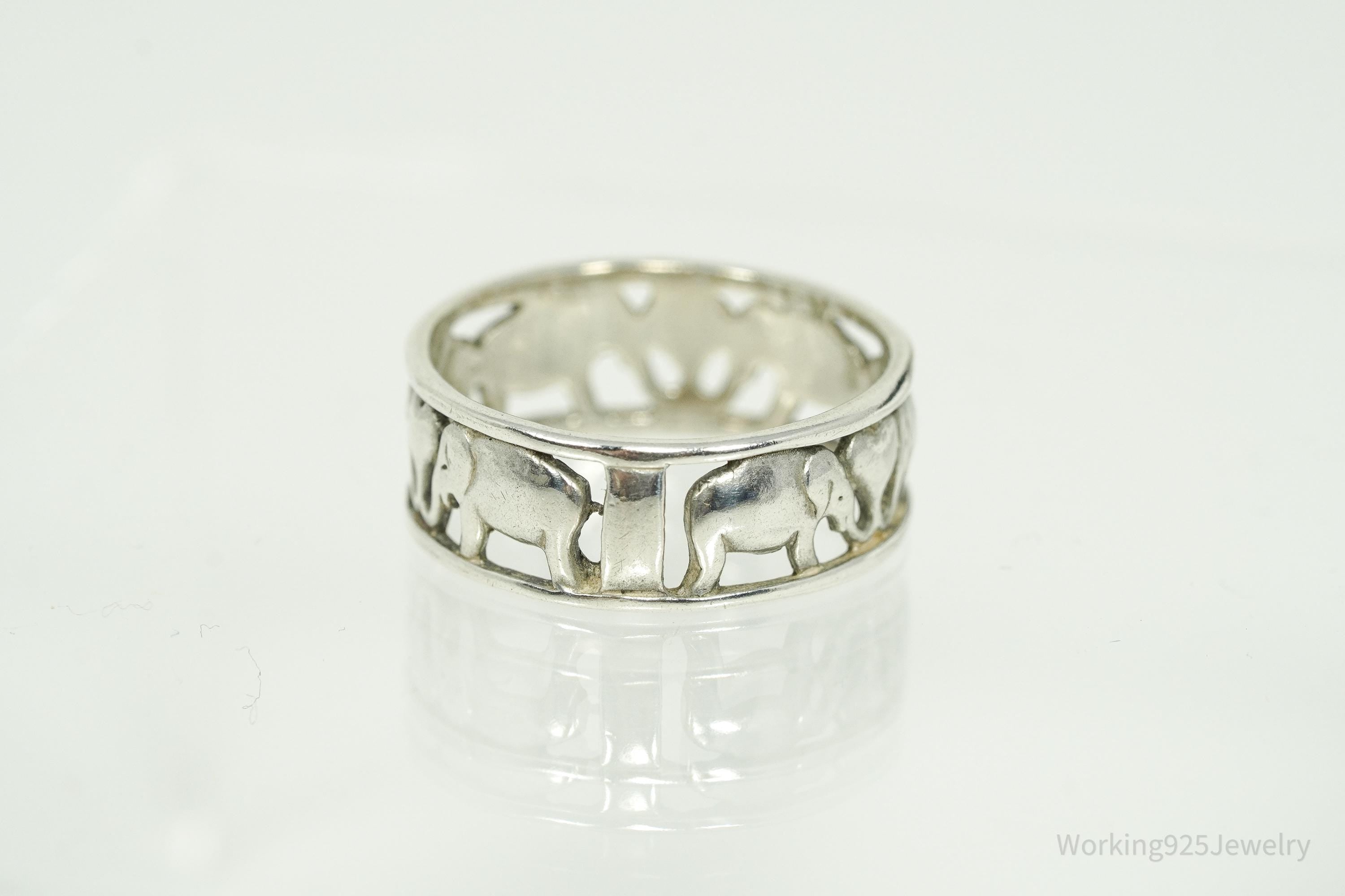 Vintage Elephants Sterling Silver Band Ring - Size 6.25