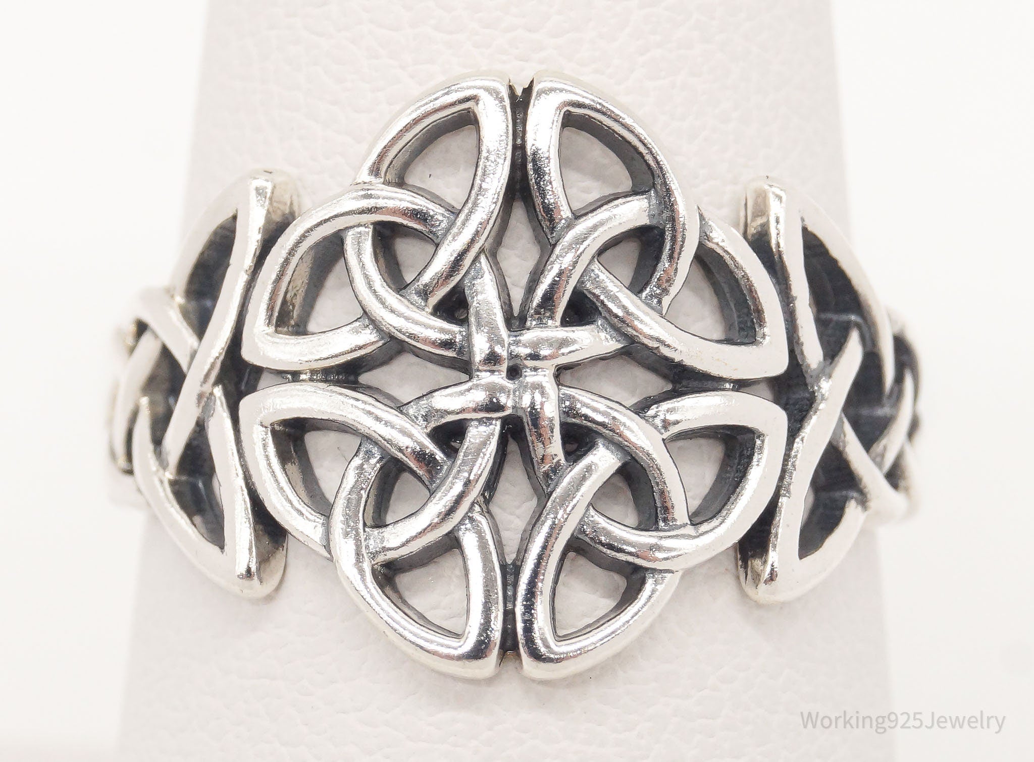 Vintage Celtic Knot Design Sterling Silver Ring - Size 7.5