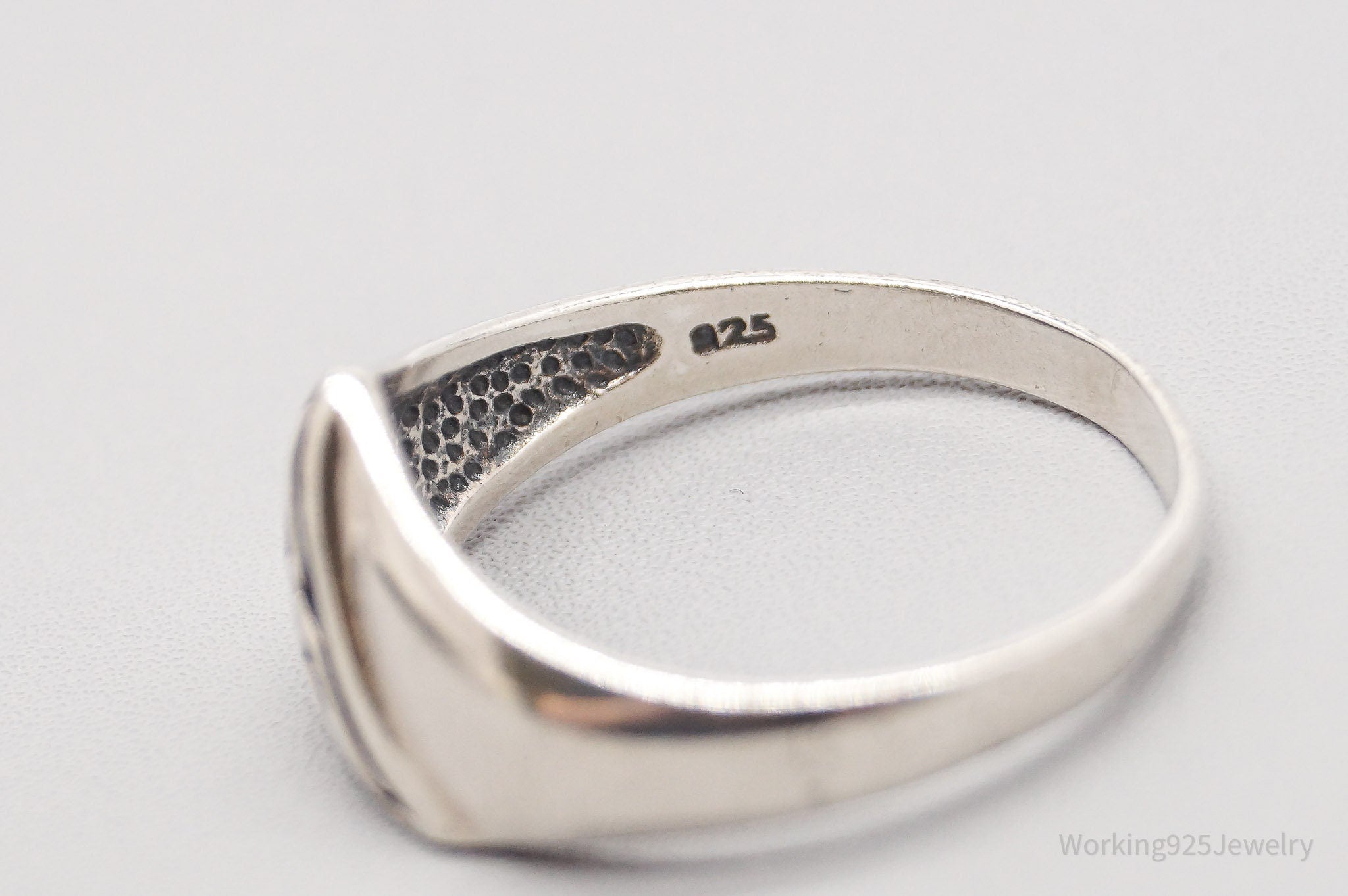 Vintage Pointed Trinity Knot Sterling Silver Band Ring - Size 12