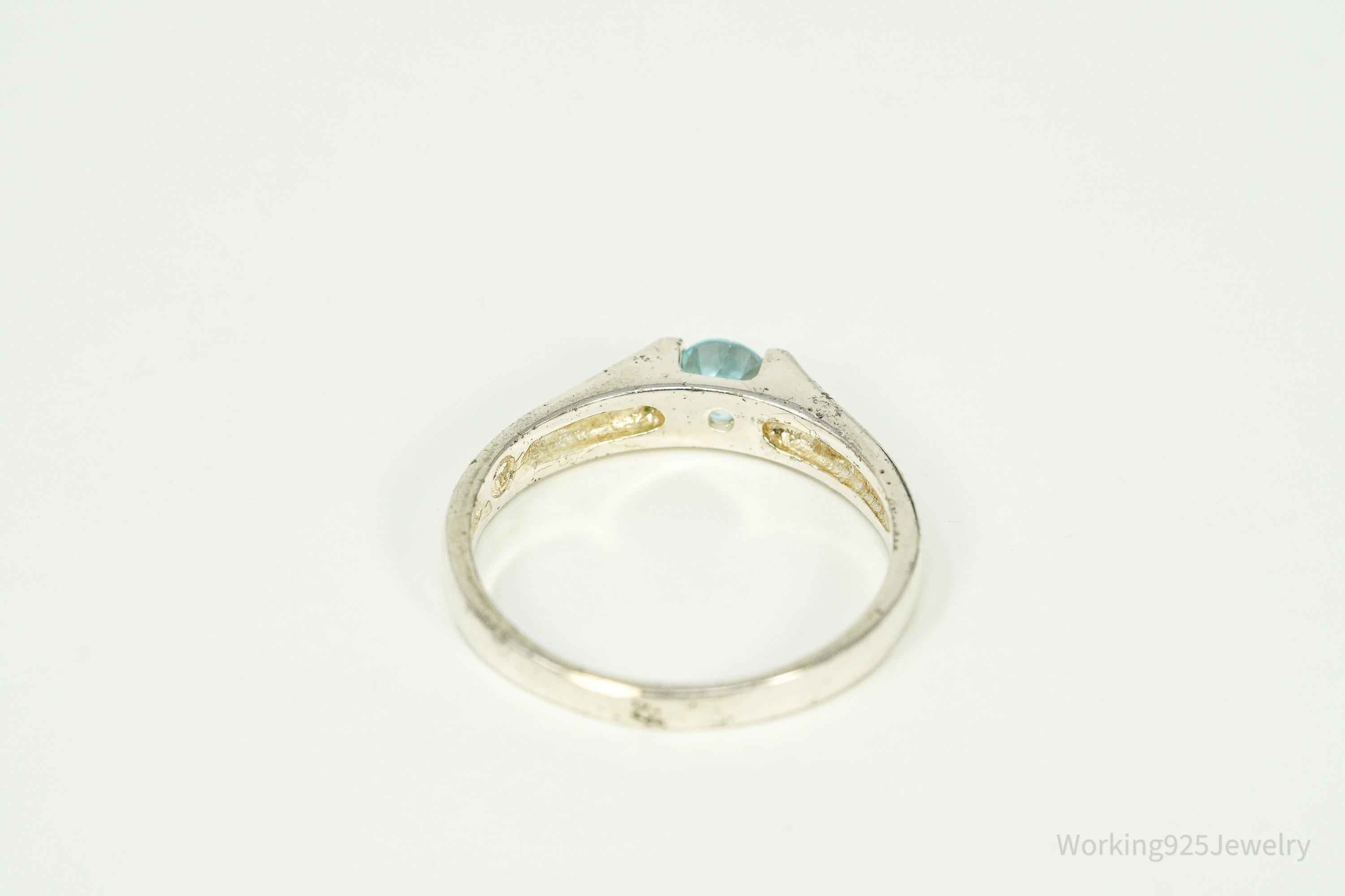 Vintage Blue Topaz Sterling Silver Ring - Size 7.25
