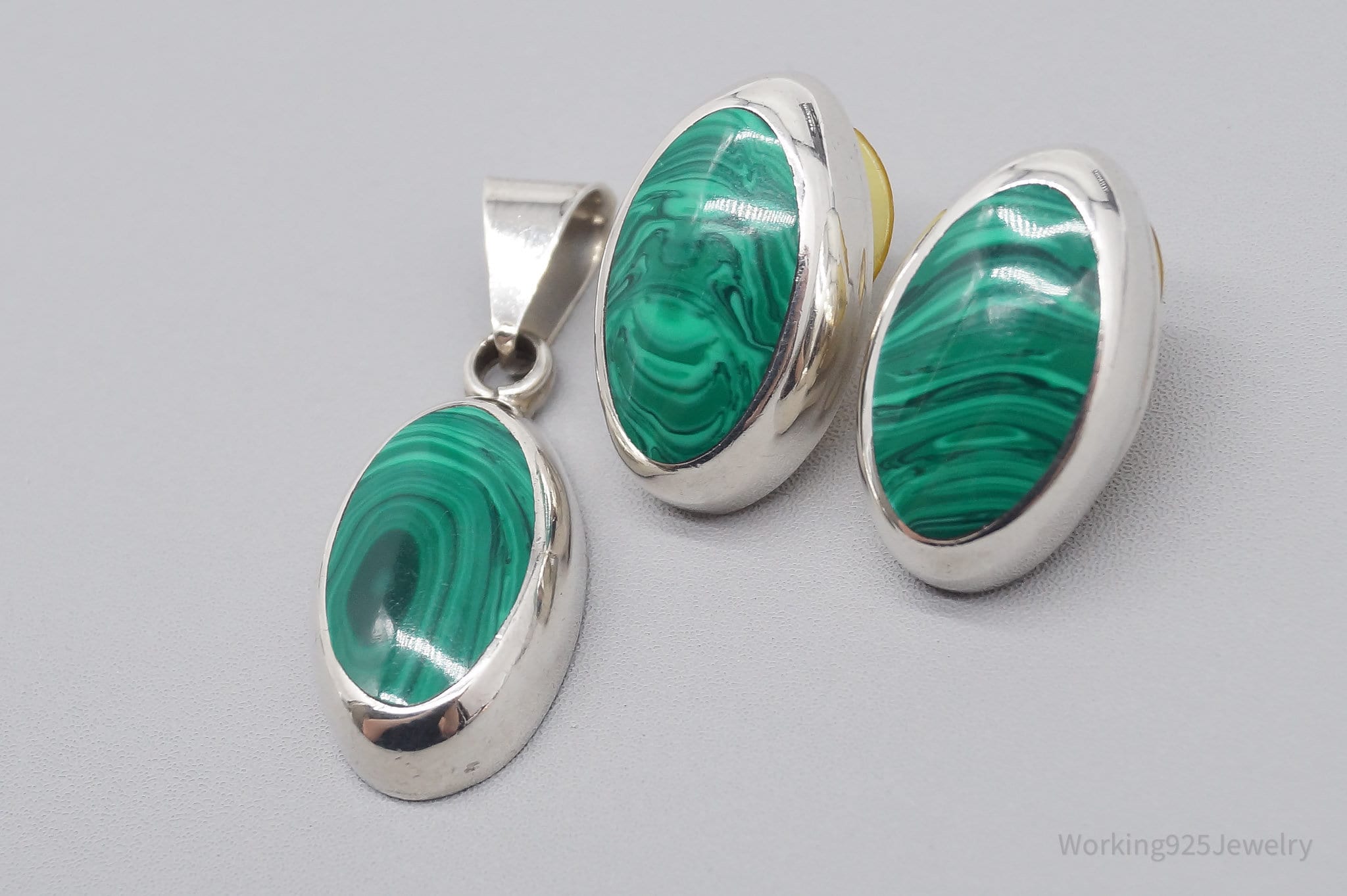 Vintage Taxco Mexico Malachite Sterling Silver Earrings & Pendant Set