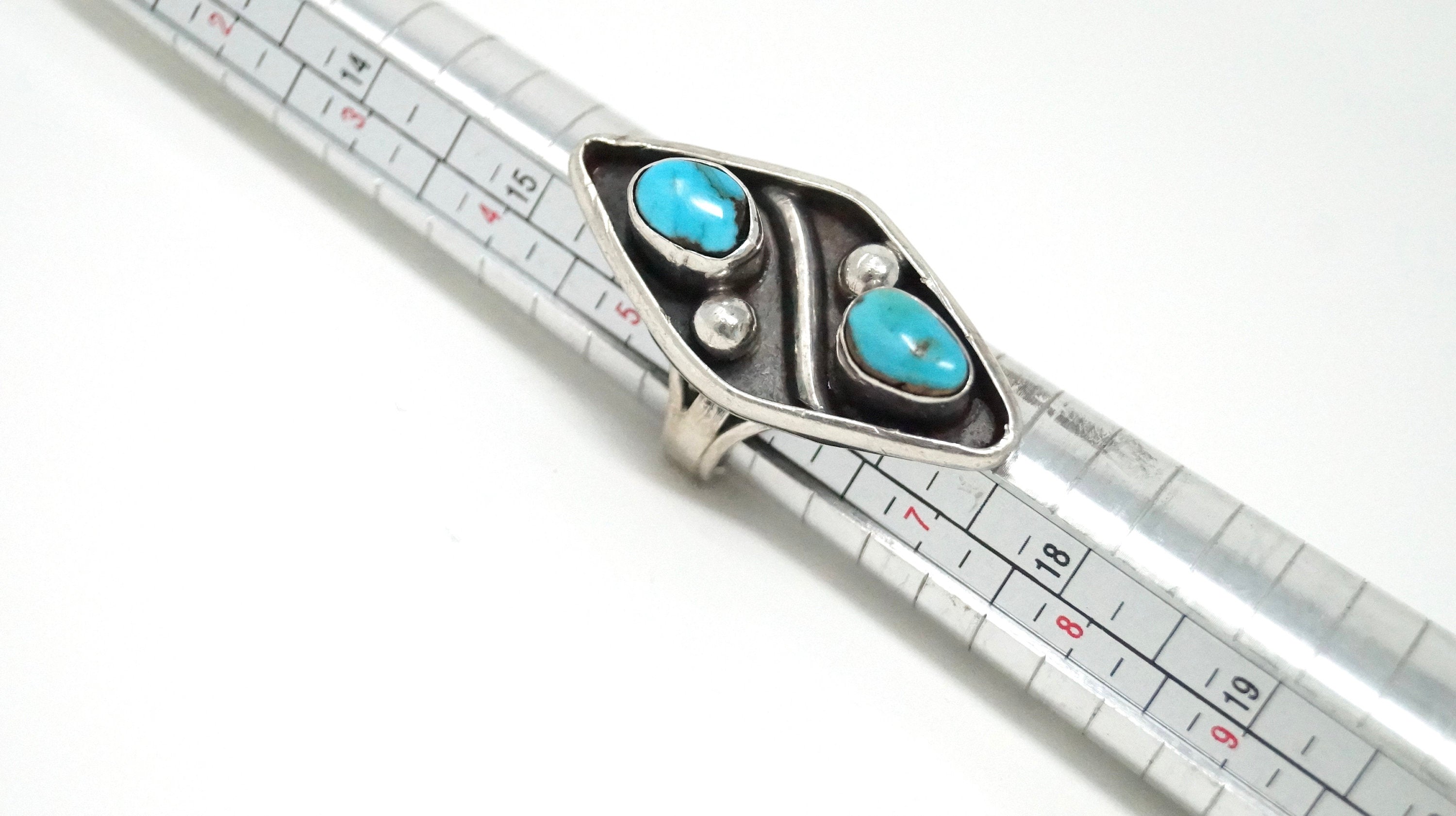 Vintage Southwestern Unsigned Turquoise Sterling Silver Ring - Size 6 -