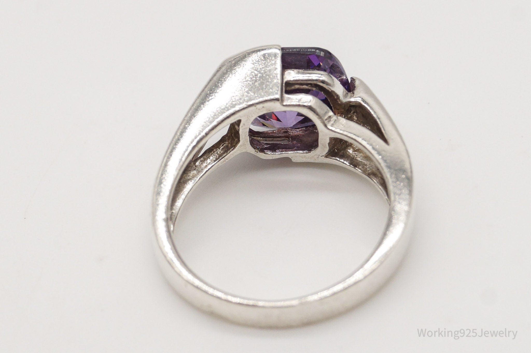 Vintage Purple Cubic Zirconia Sterling Silver Ring - Size 7.25