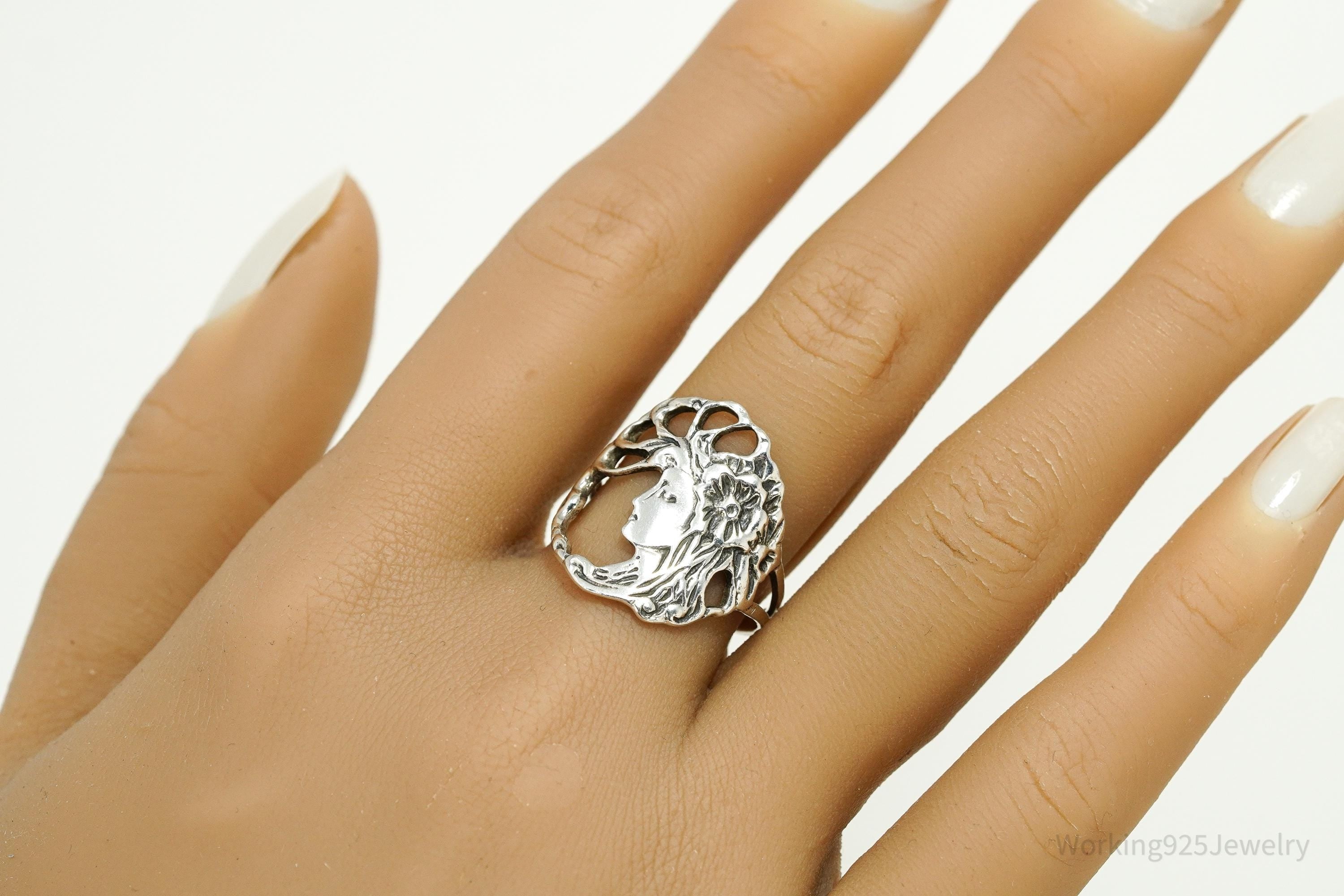 Vintage Art Nouveau Style Woman Sterling Silver Ring - Size 8.75