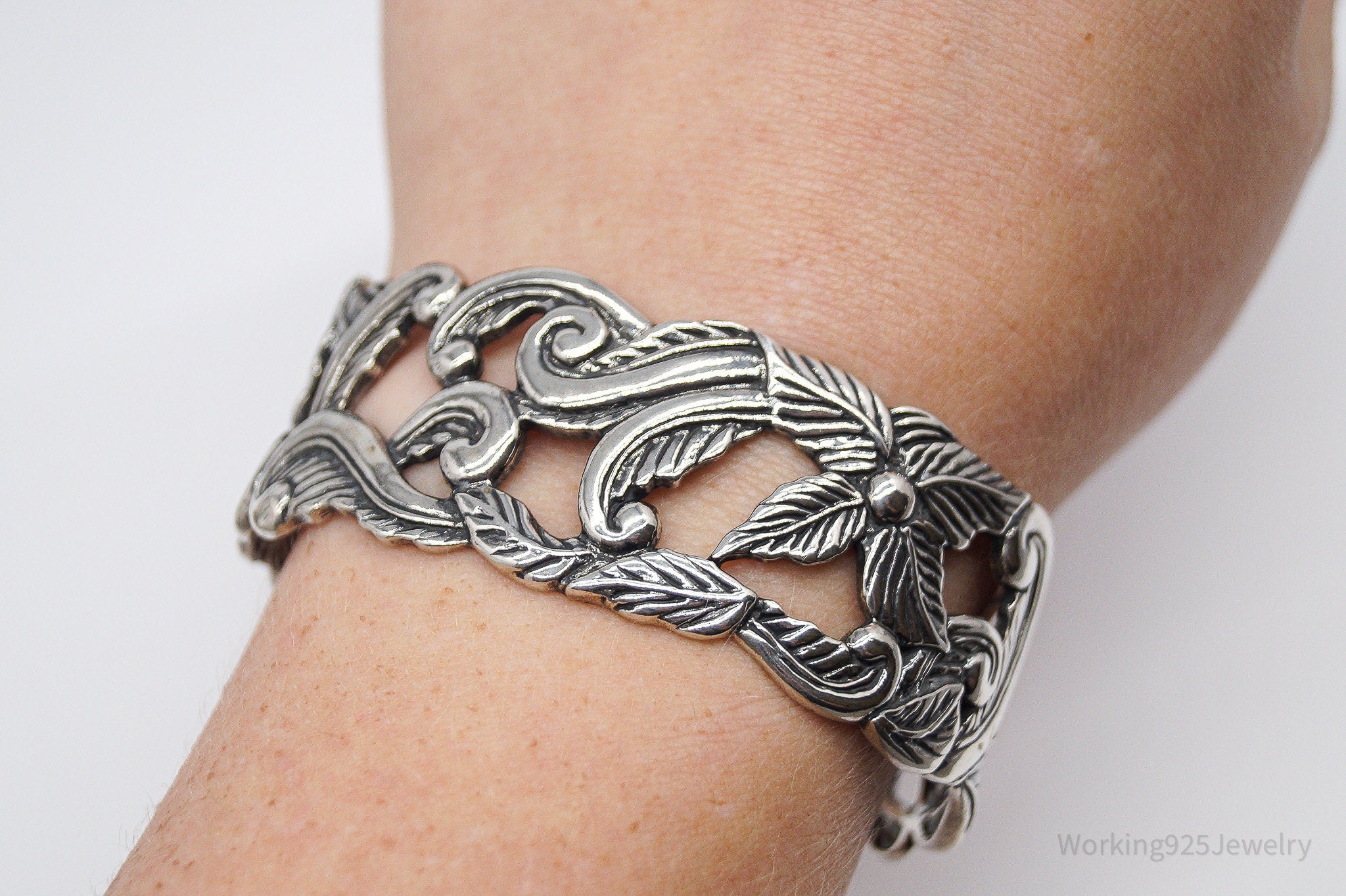 Vintage Native Designer Carolyn Pollack Relios Sterling Silver Cuff Bracelet