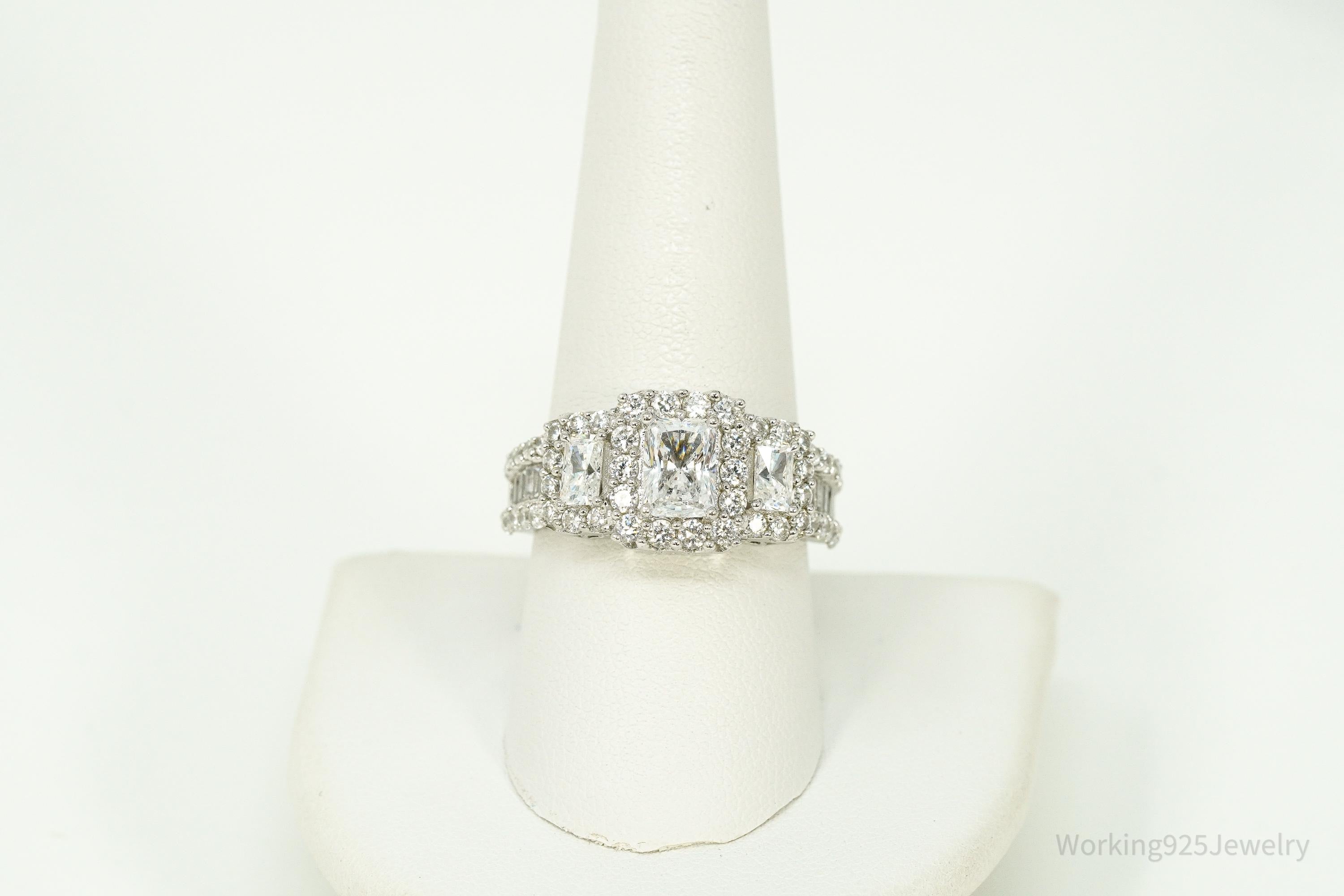 Vintage Cubic Zirconia Sterling Silver Ring Size 9