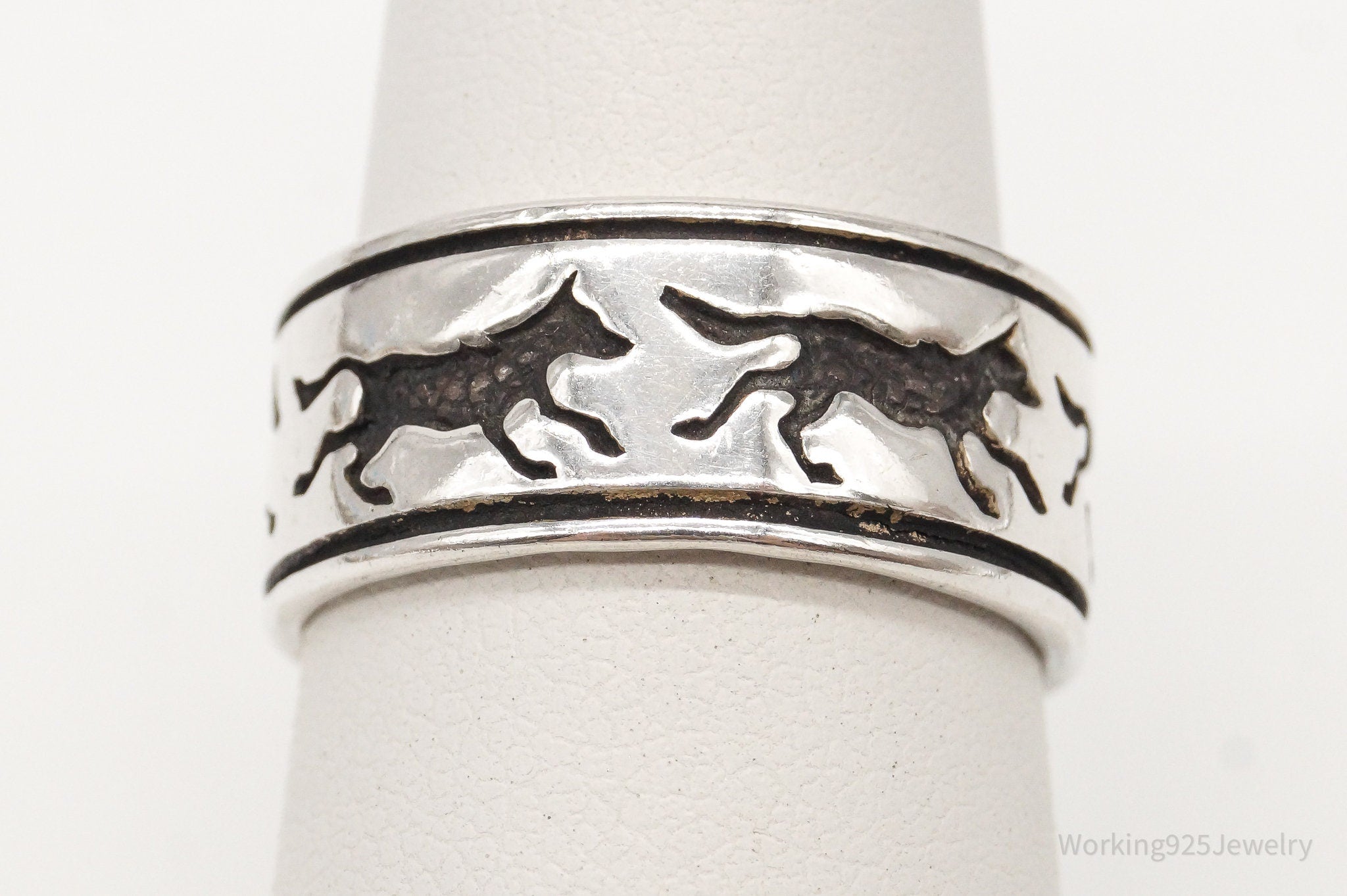 Vintage Native American Wolves Sterling Silver Ring - Size 6.5