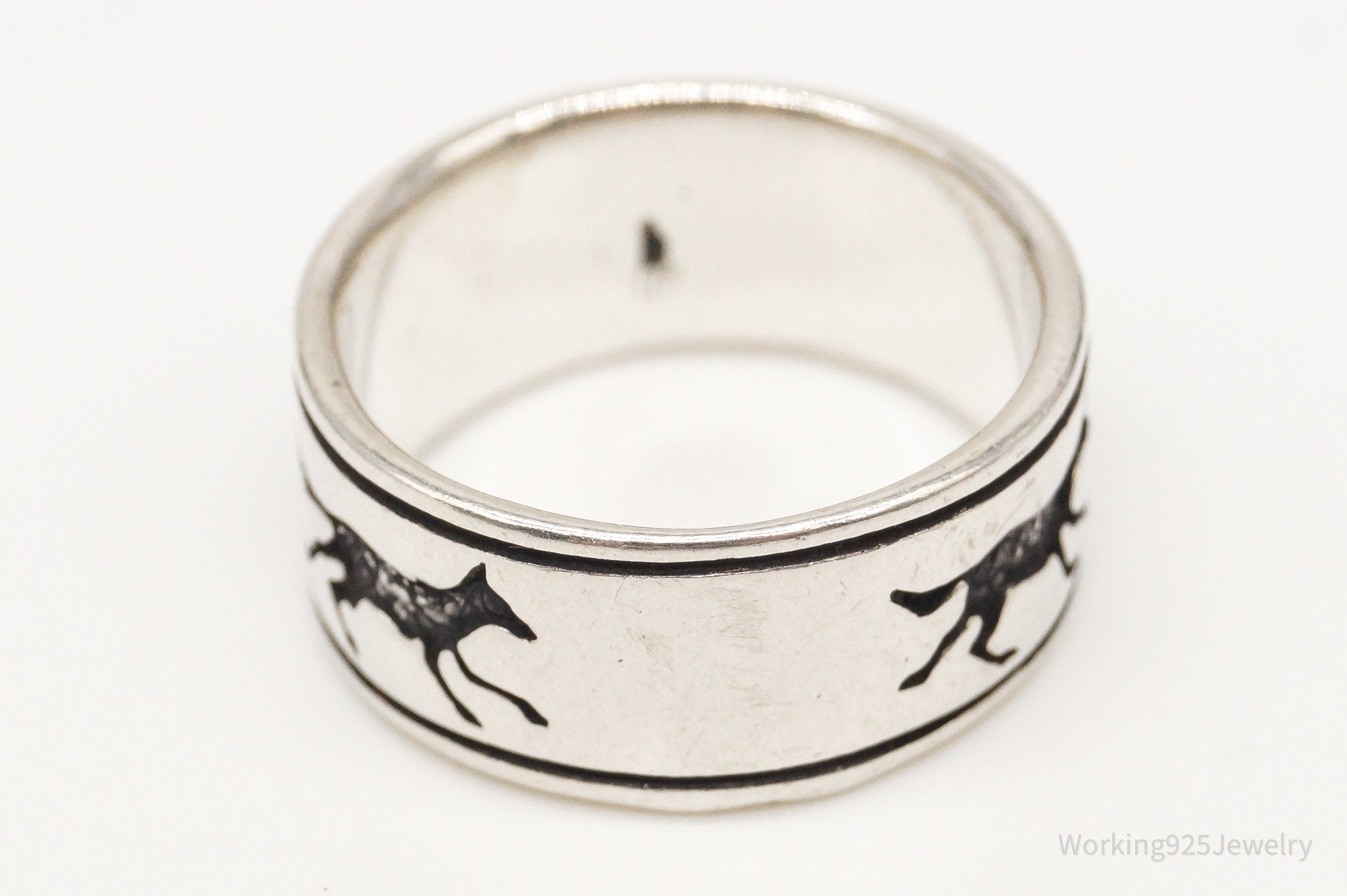 Vintage Native American Wolves Sterling Silver Ring - Size 6.5