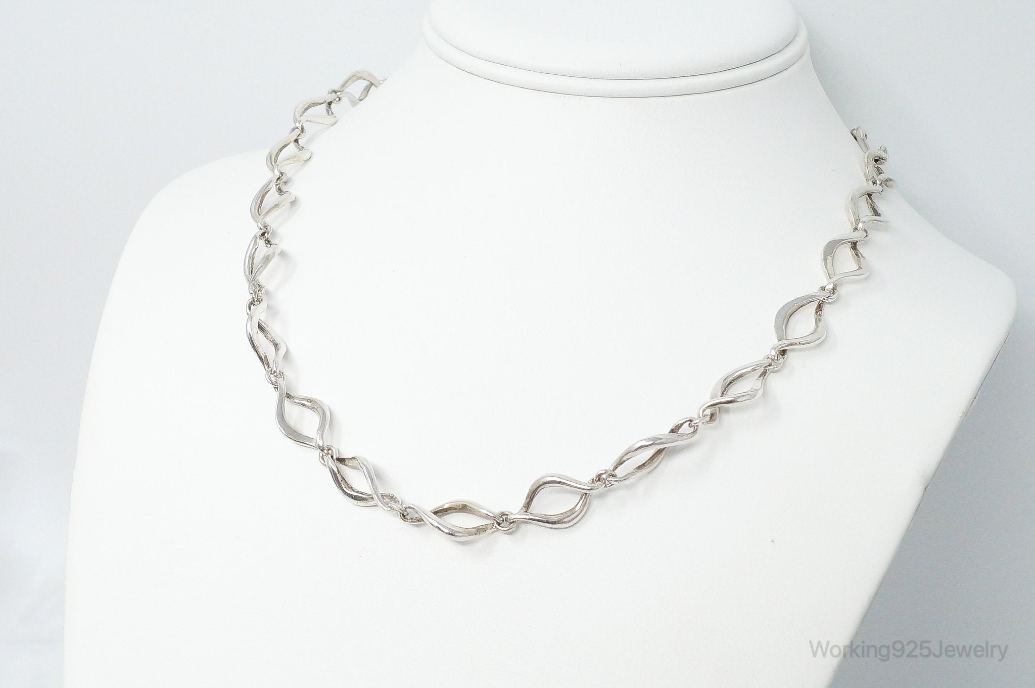 Vintage Modernist Sterling Silver Necklace