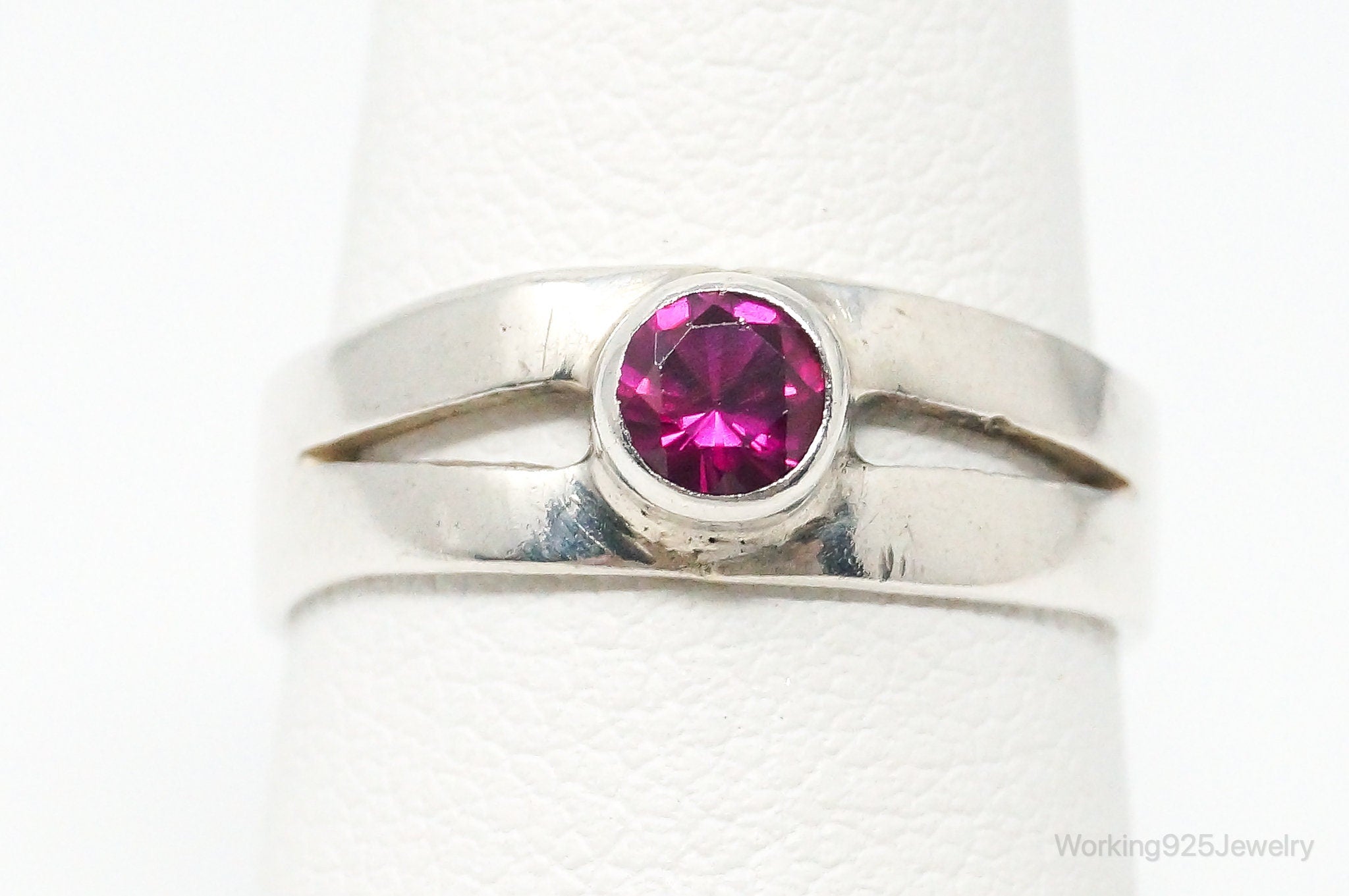 Vintage Pink Cubic Zirconia Sterling Silver Ring - Size 5.75