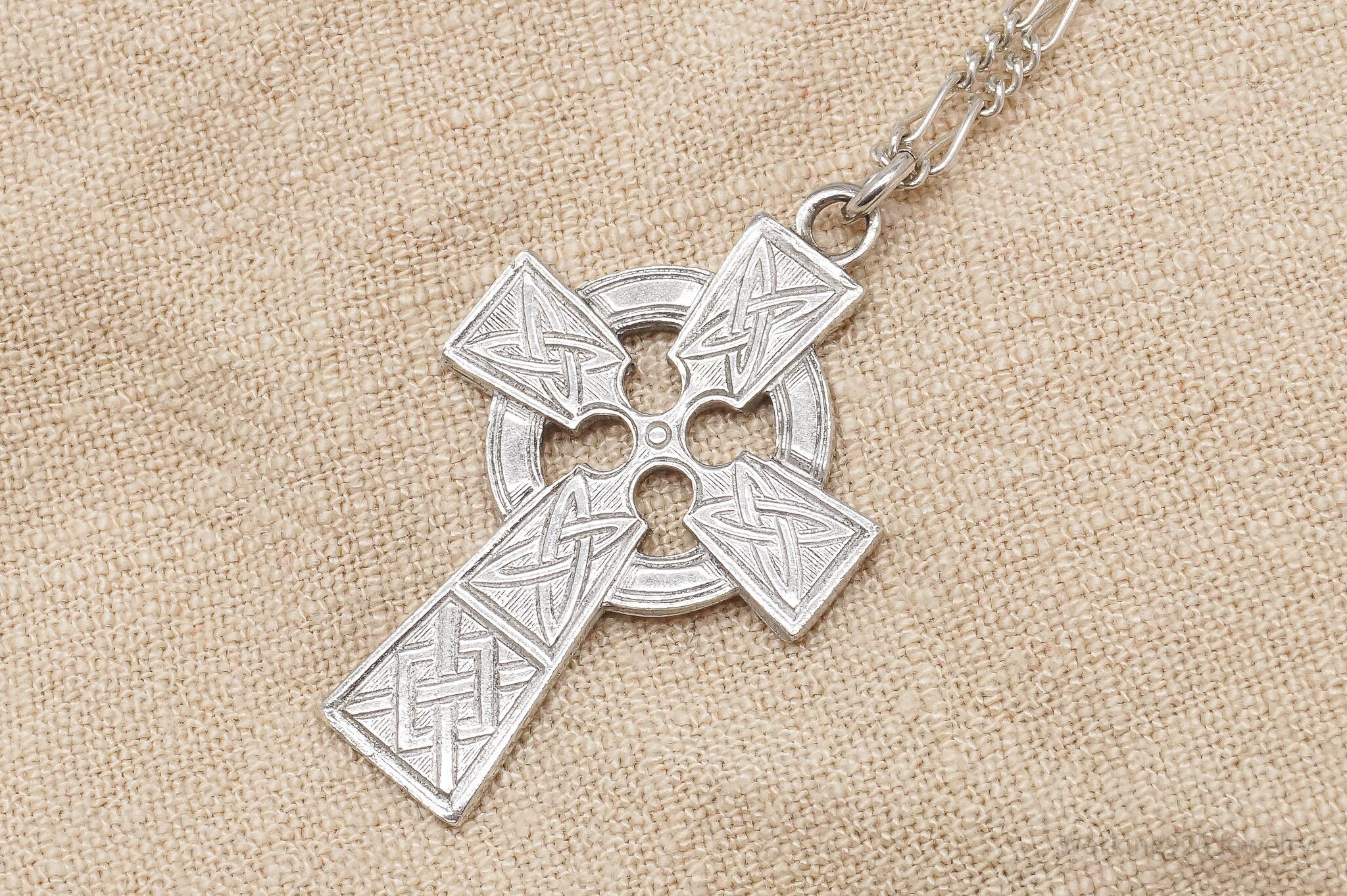 Vintage Celtic Cross Sterling Silver Necklace 18"