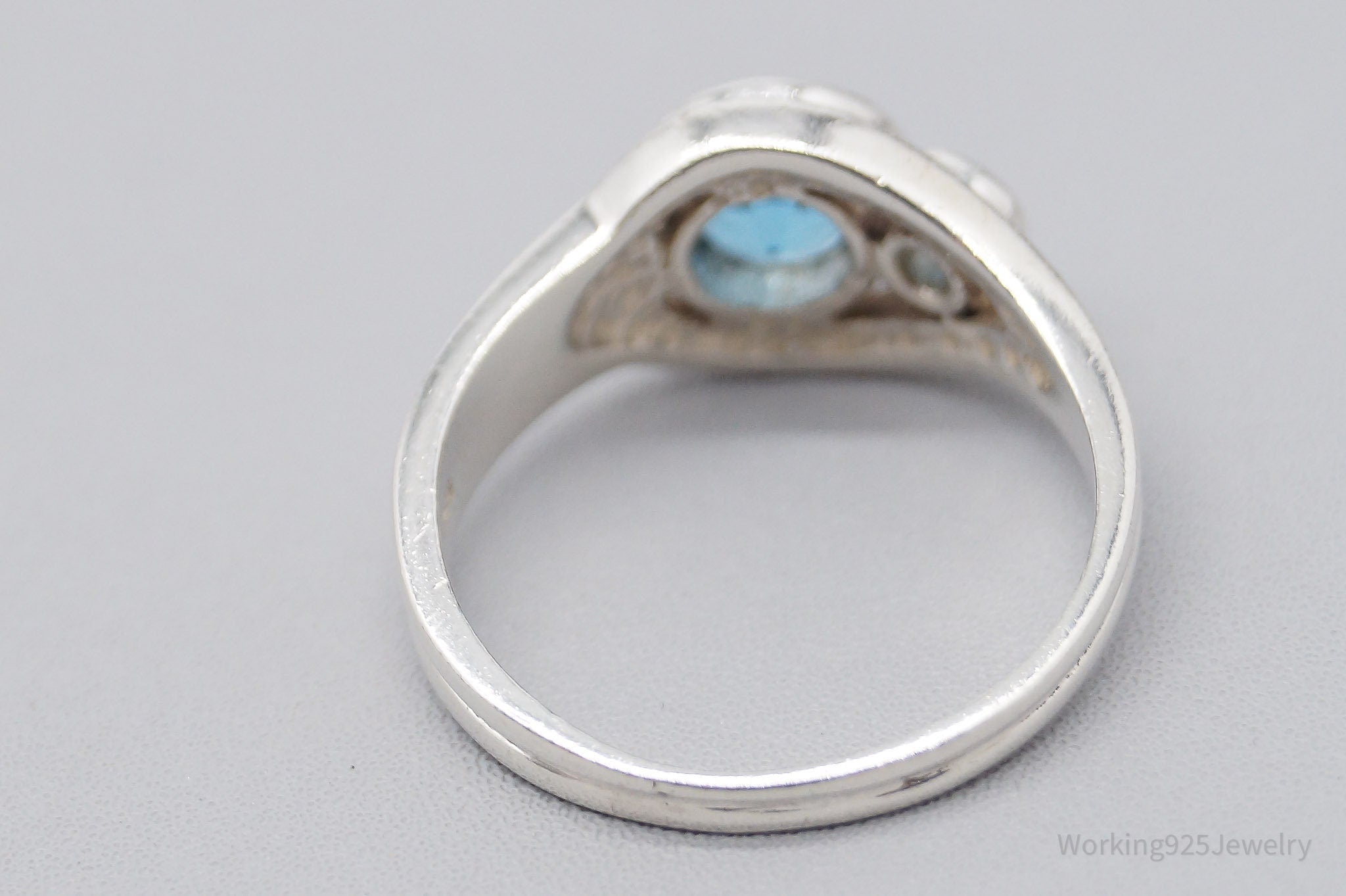 Vintage Blue Topaz Modernist Sterling Silver Ring - Size 8.75