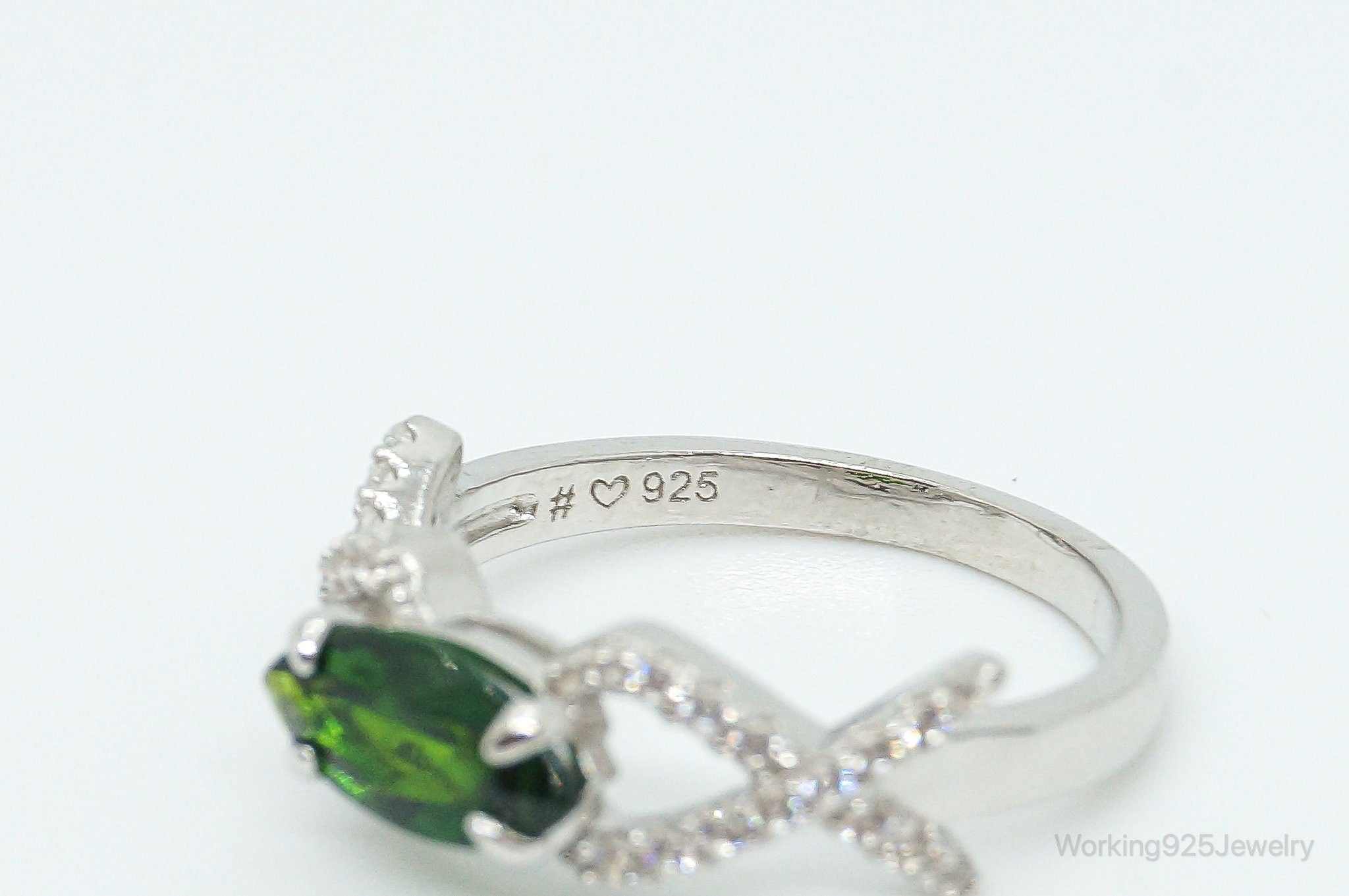 Vintage Peridot Cubic Zirconia Sterling Silver Ring - Size 6.75