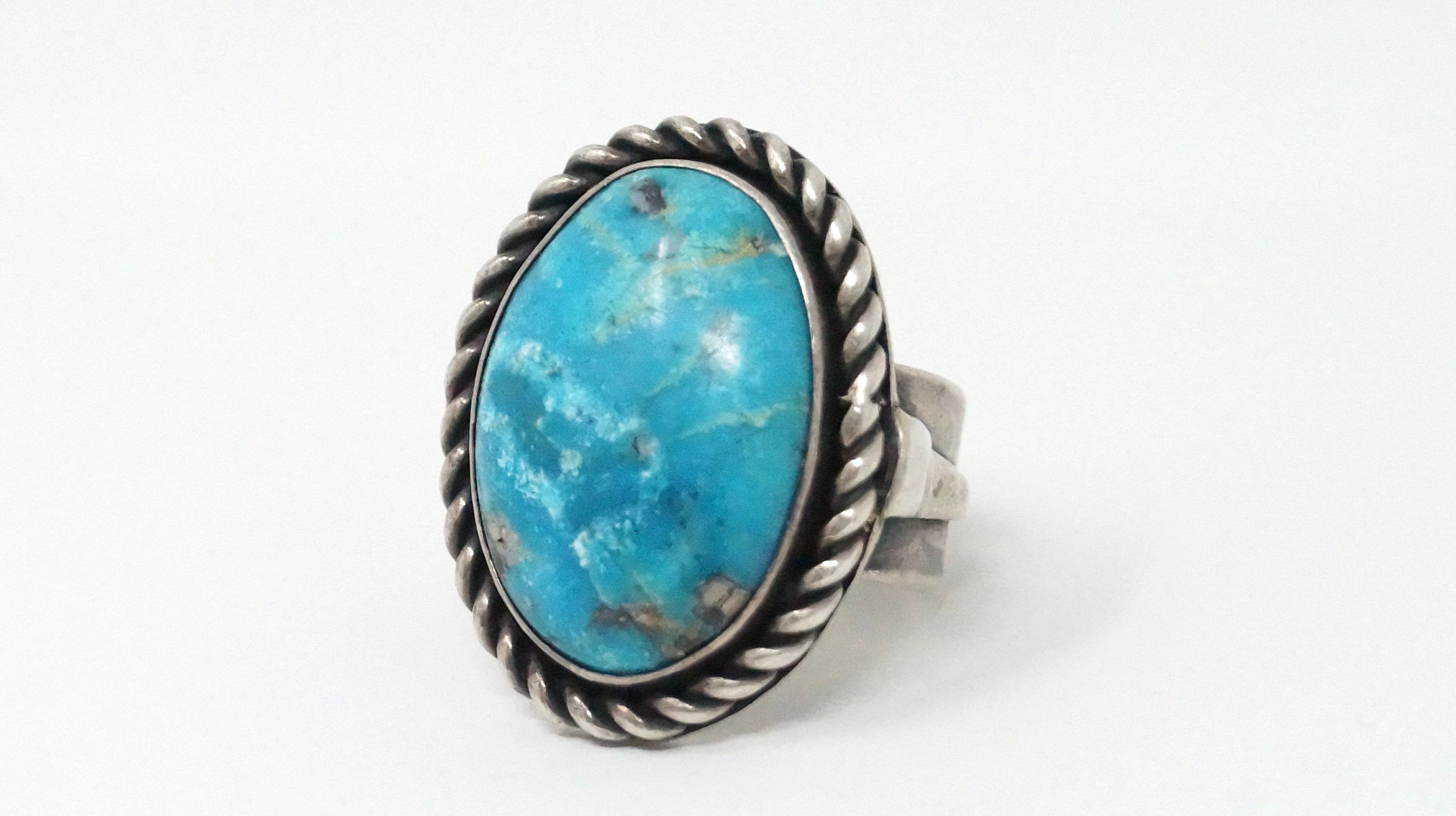 Vintage Native American Chunky Turquoise Sterling Silver Rope Ring - Size 13.25