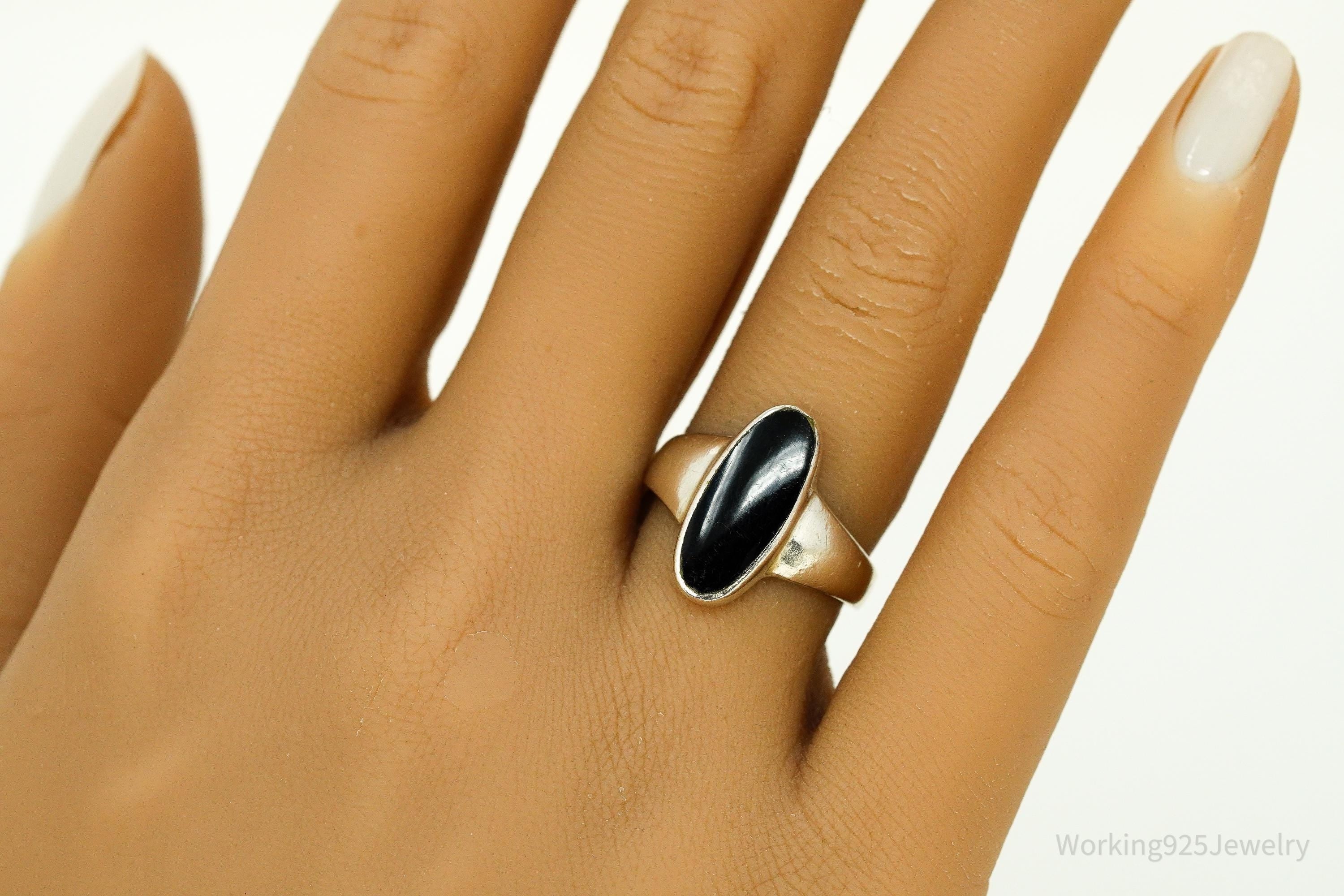 Vintage Black Onyx Sterling Silver Ring - Size 7.25