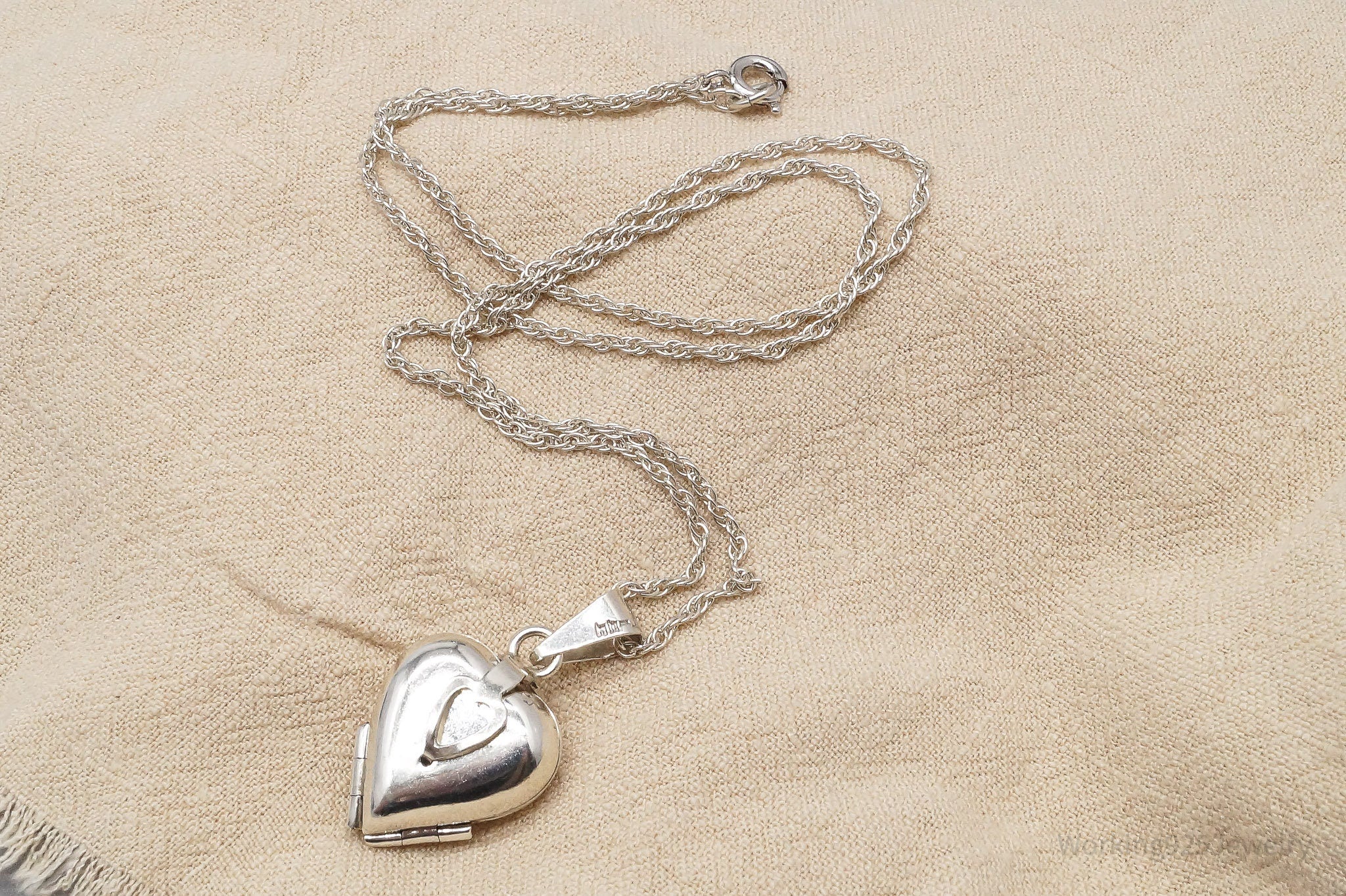 Vintage Large 4 Picture Heart Locket Sterling Silver Necklace 20"