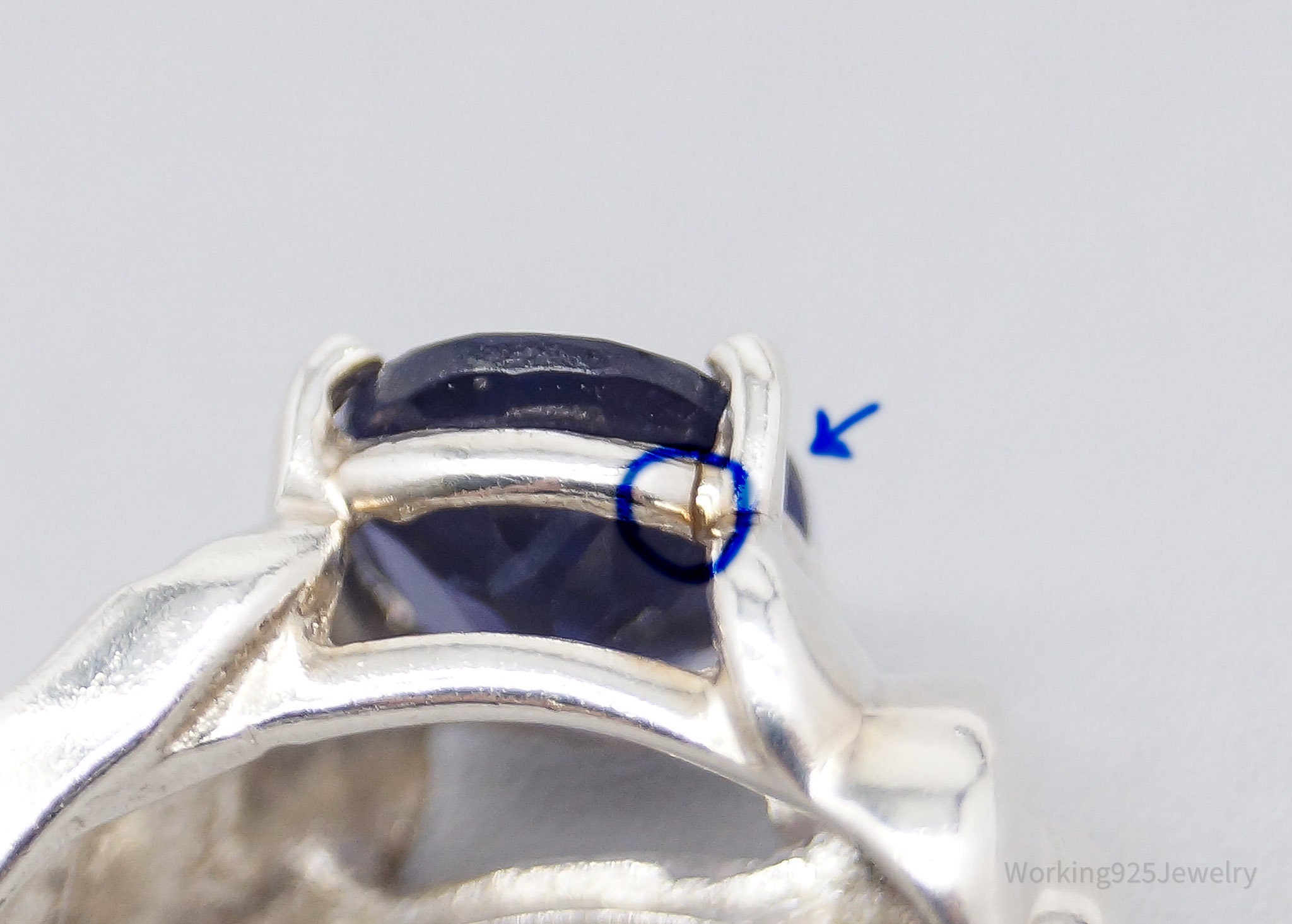 Vintage Lab Tanzanite Sterling Silver Ring - Size 6