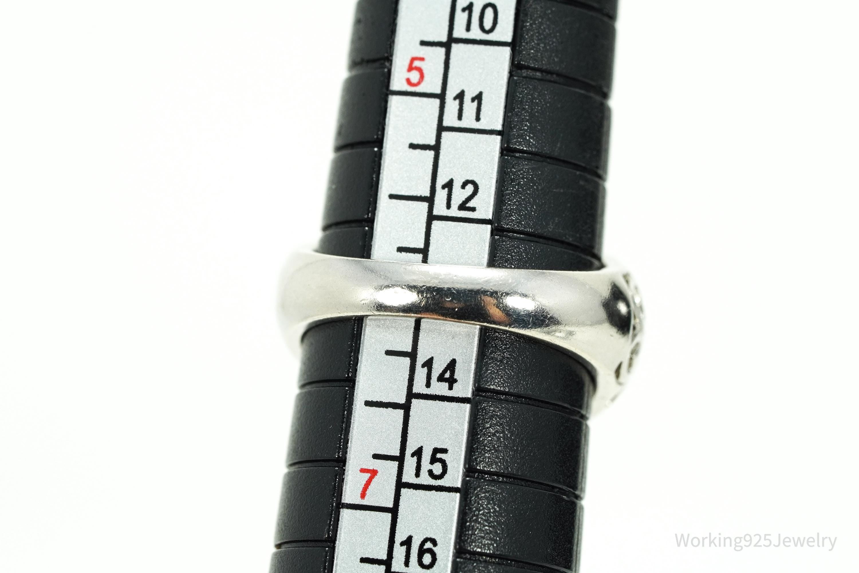 Vintage London Blue Topaz & Hearts Pattern Sterling Silver Ring - Size 6