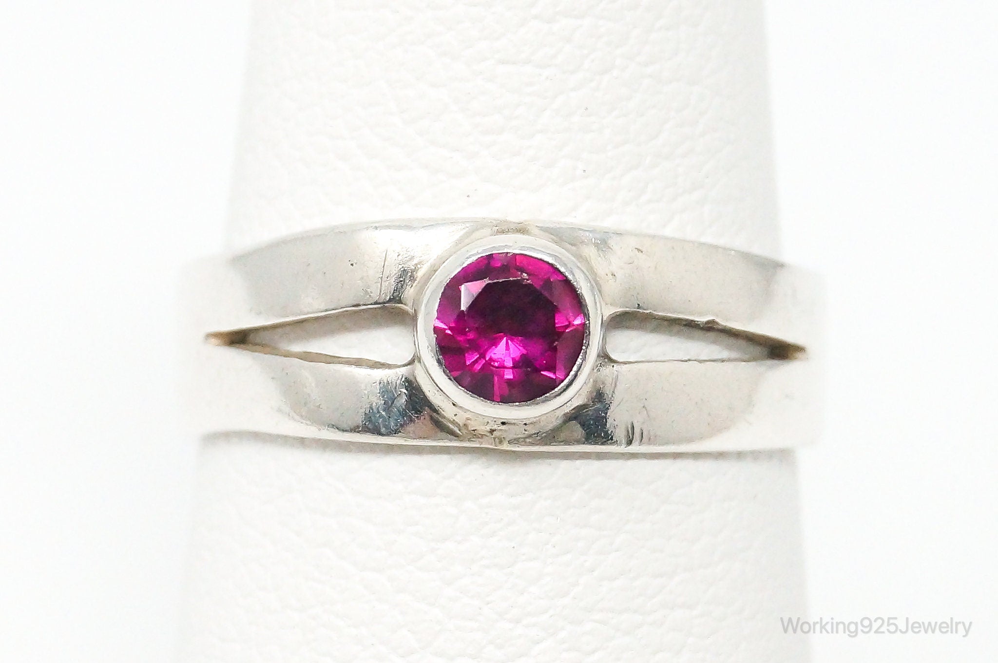 Vintage Pink Cubic Zirconia Sterling Silver Ring - Size 5.75