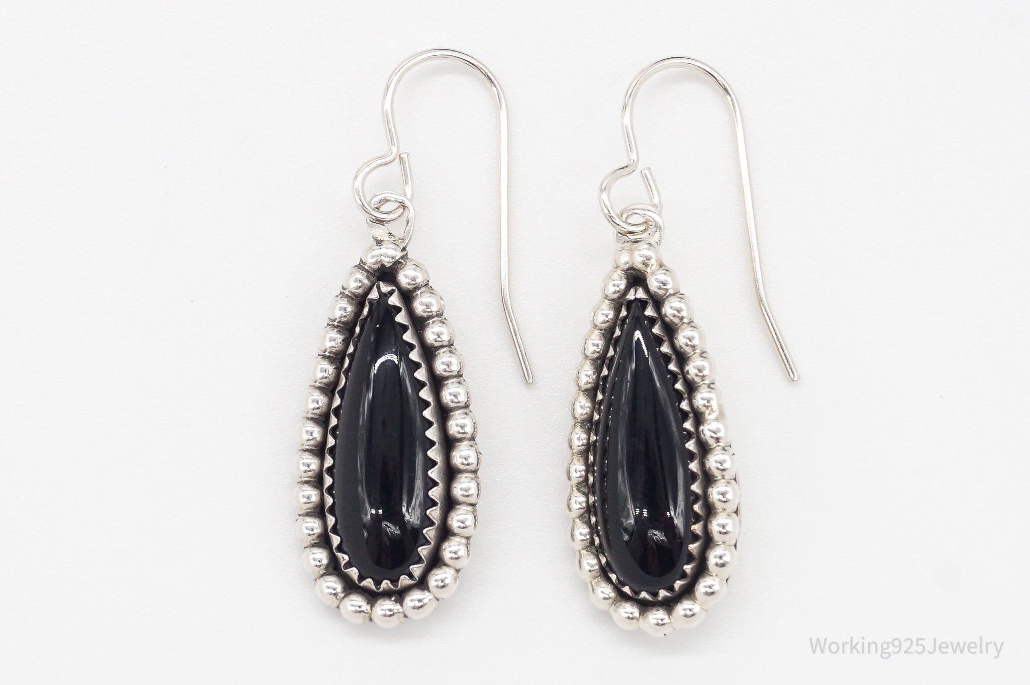 Vintage Native American Black Onyx Unsigned Silver Earrings