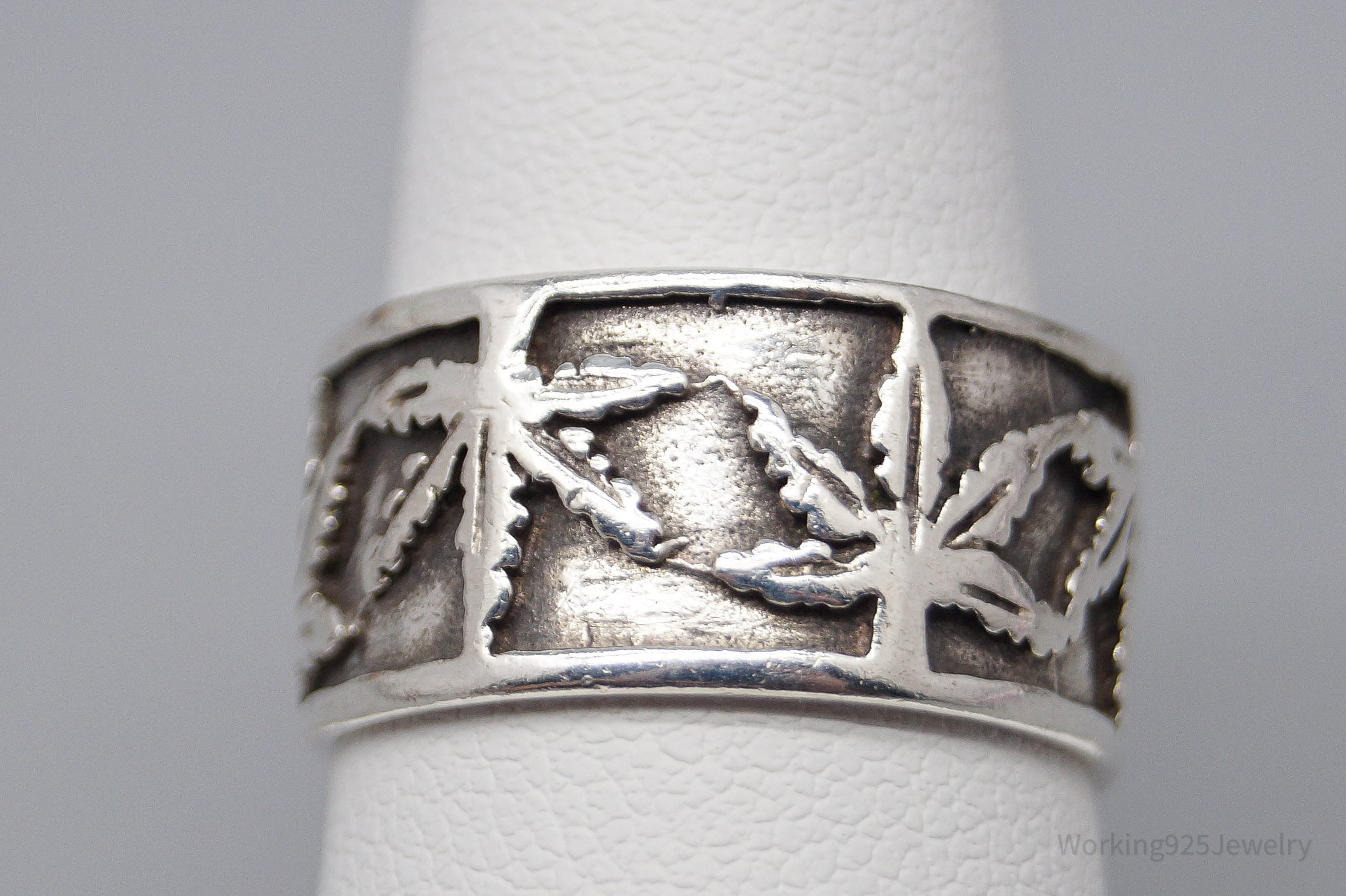Vintage Medical Marijuana Pot Plant Weed Sterling Silver Ring - Size 7.5
