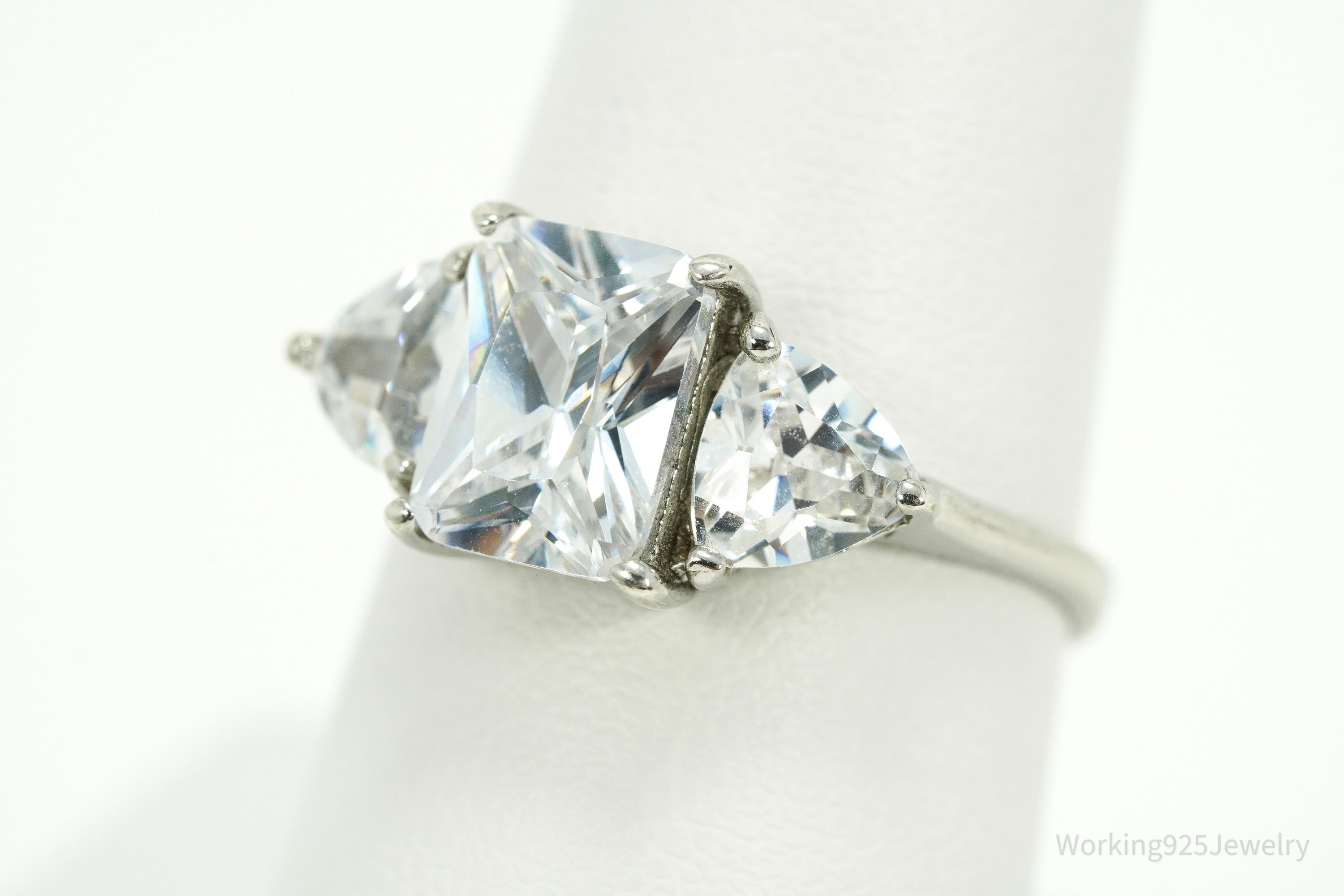 Vintage Cubic Zirconia Sterling Silver Ring - Size 8