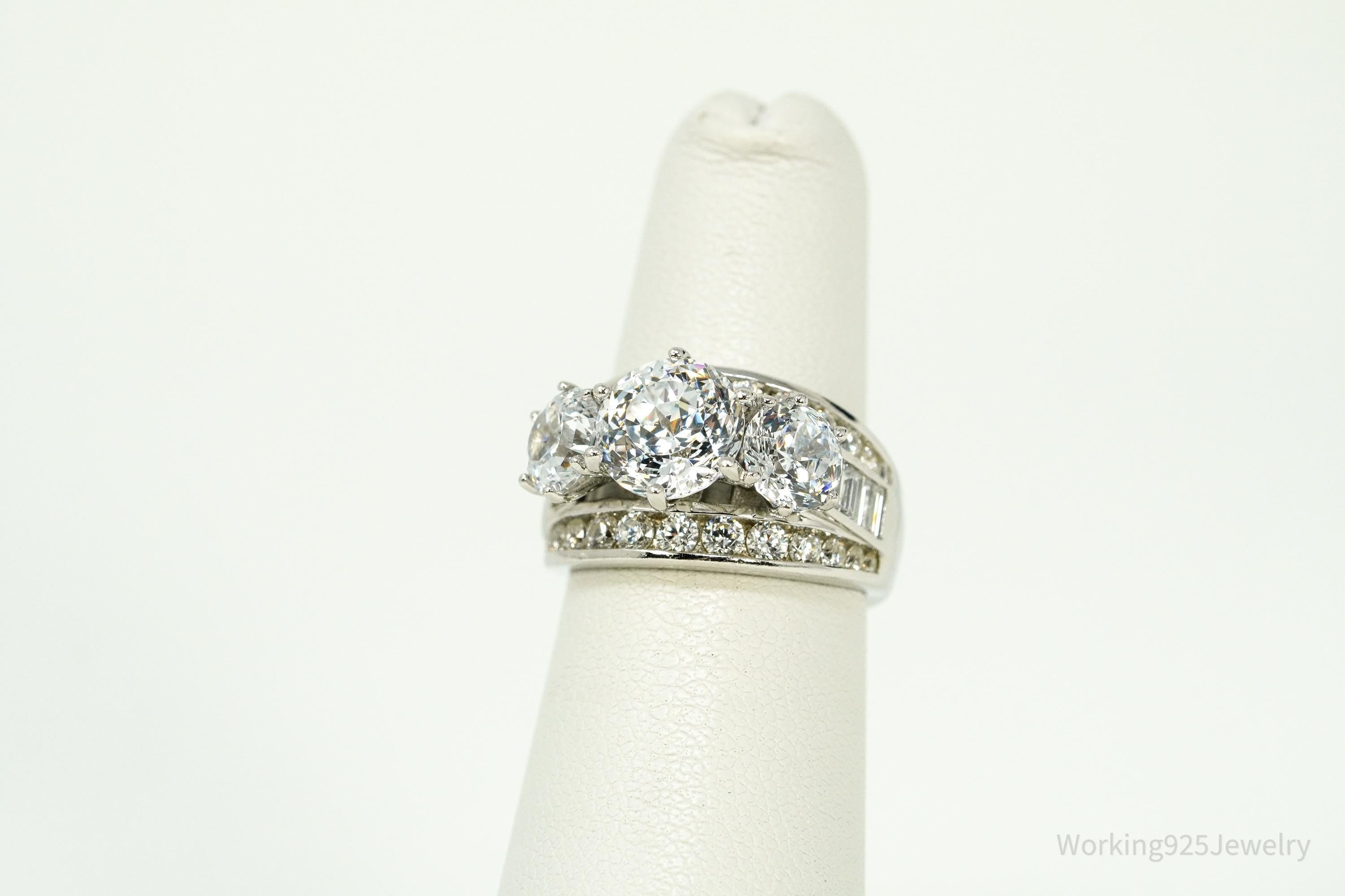 Vintage Large Cubic Zirconia Sterling Silver Ring - Size 5.25