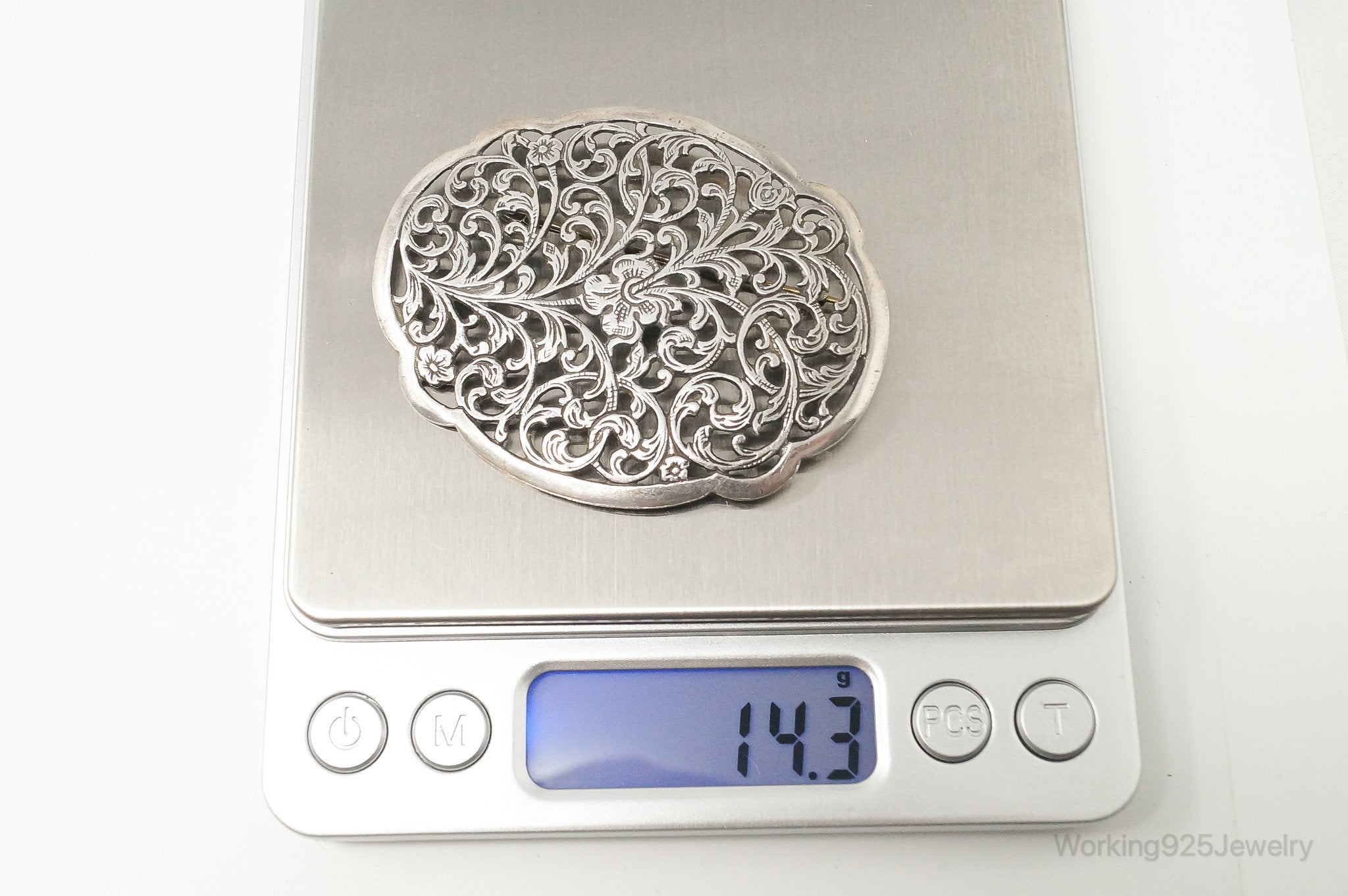 Vintage Art Nouveau Style Motif Floral Sterling Silver Brooch Pin