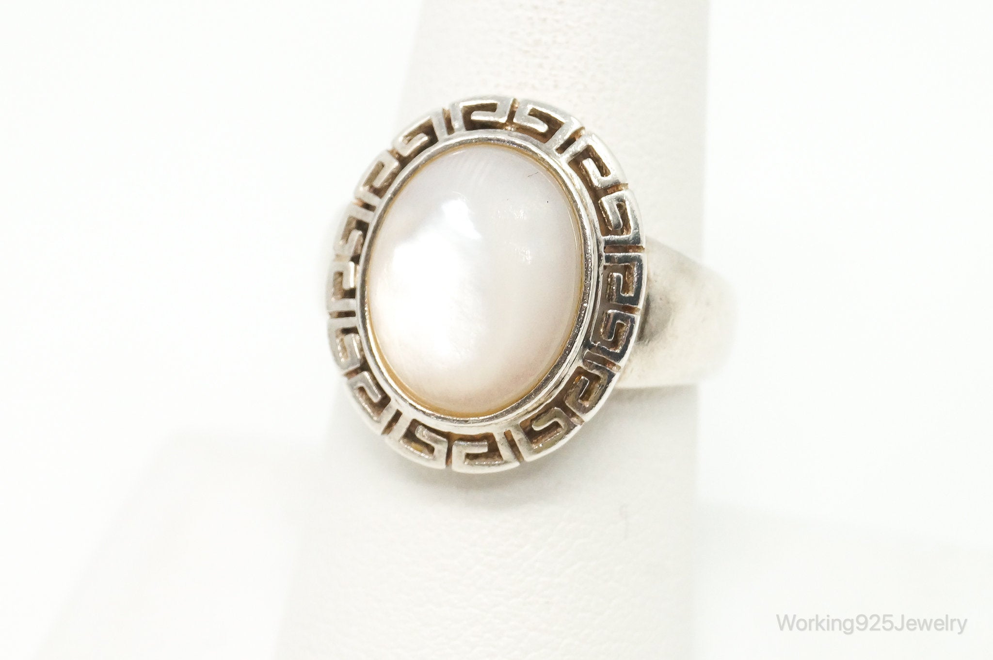 VTG Designer DV Mother Of Pearl Greek Key Design Sterling Silver Ring - SZ 8