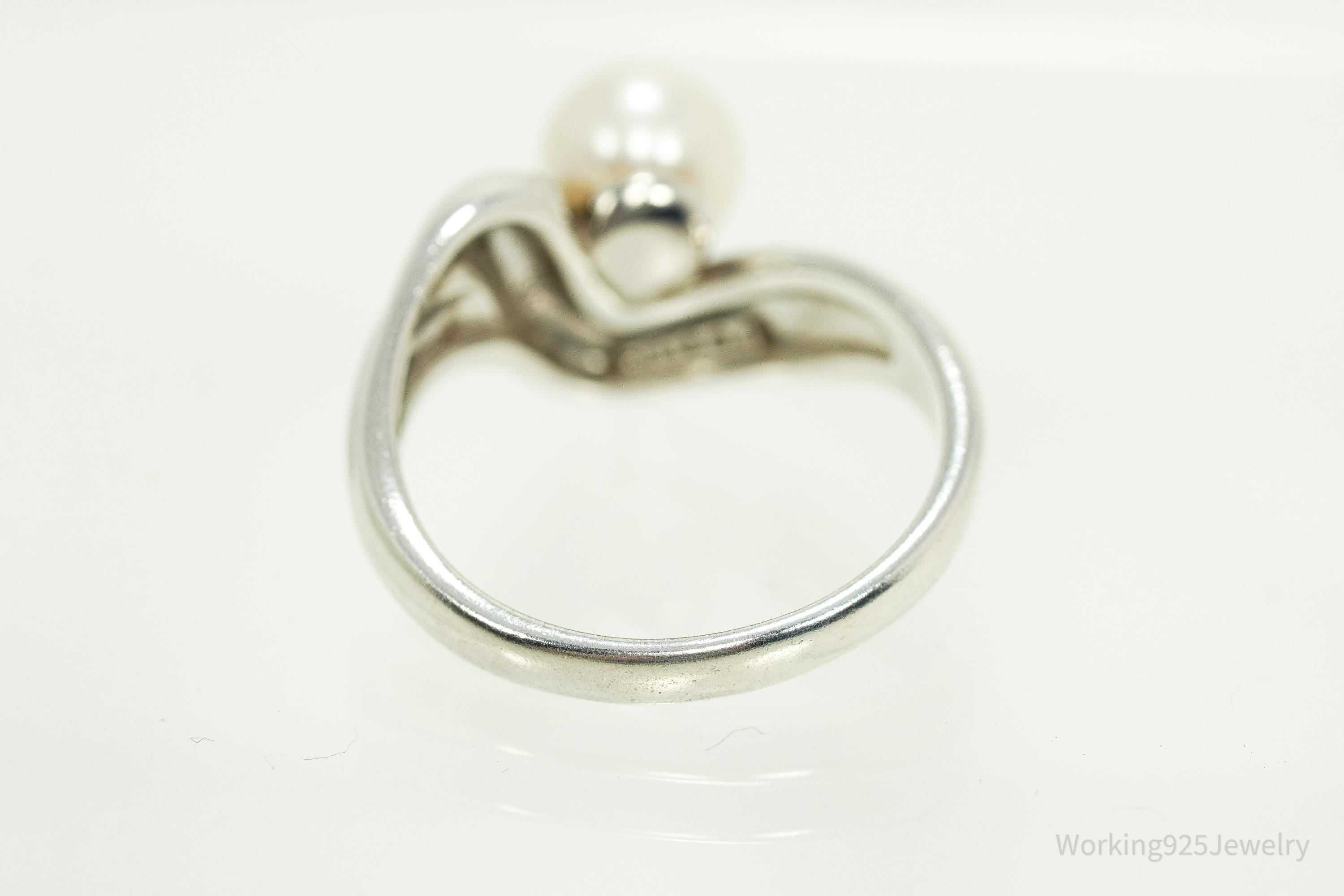 Vintage White Pearl Sterling Silver Ring - Size 9