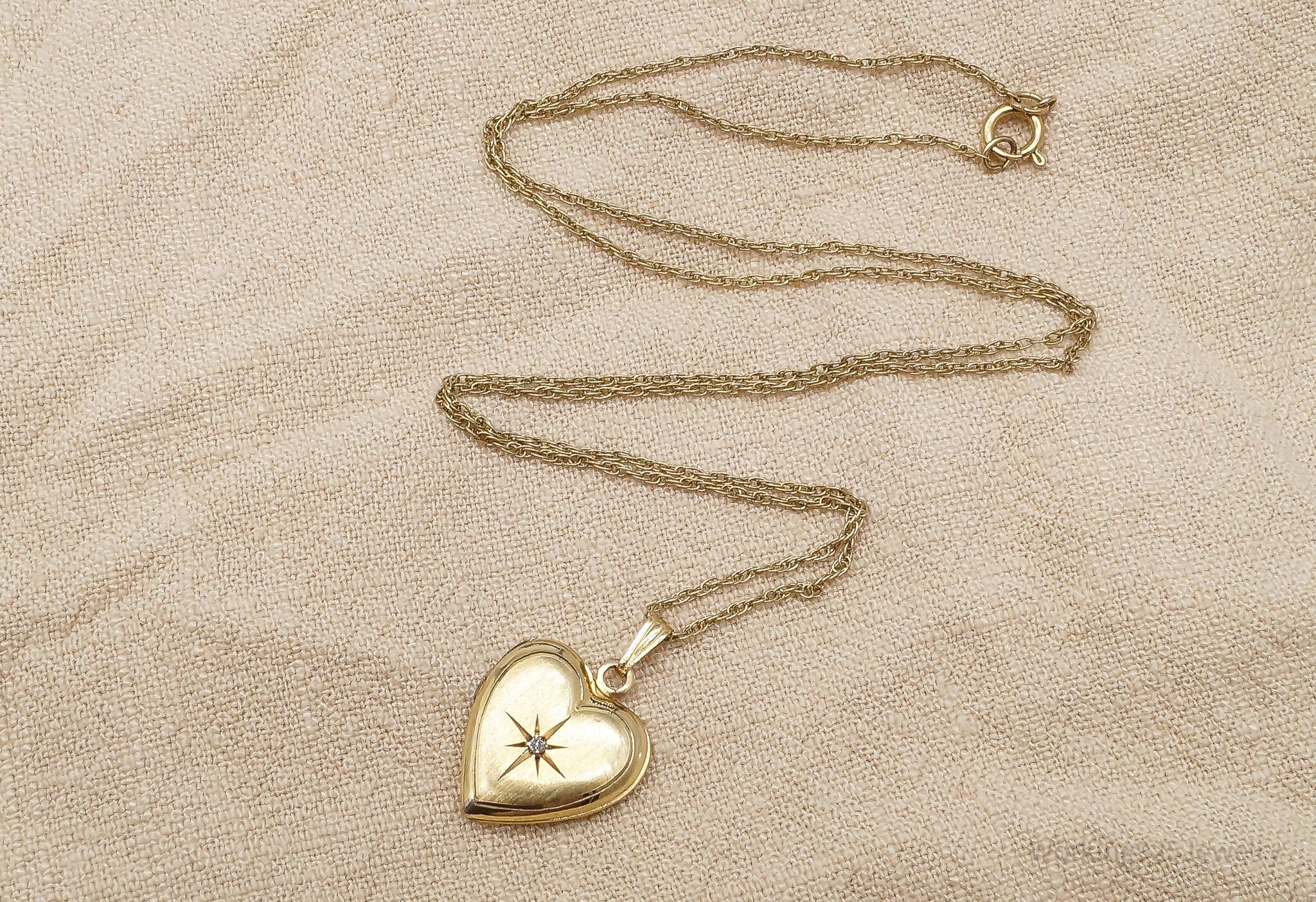 Vintage Diamond 14K Gold Filled Heart Locket Necklace 18"