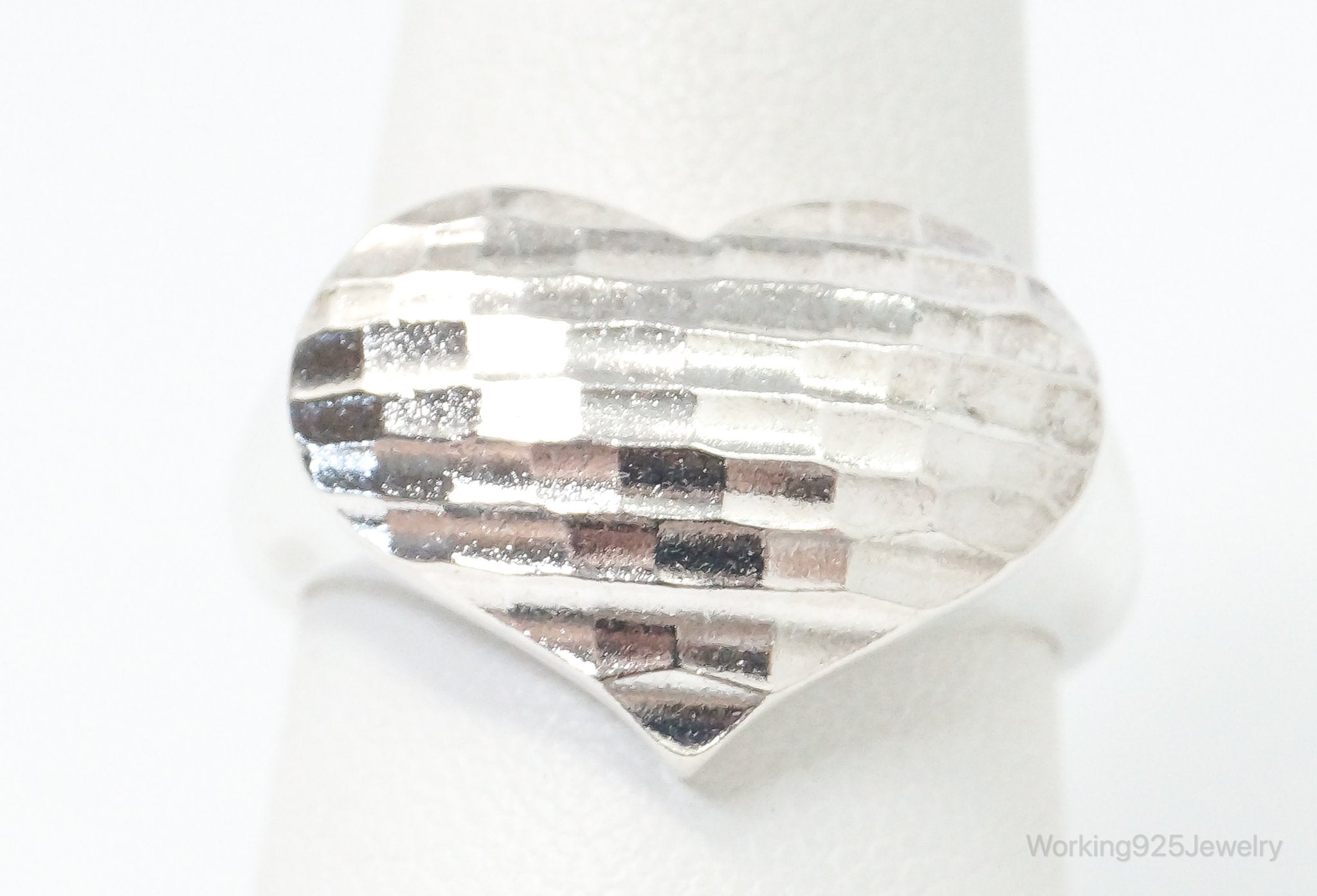 Vintage Western Style Hammered Heart Sterling Silver Ring - Size 8