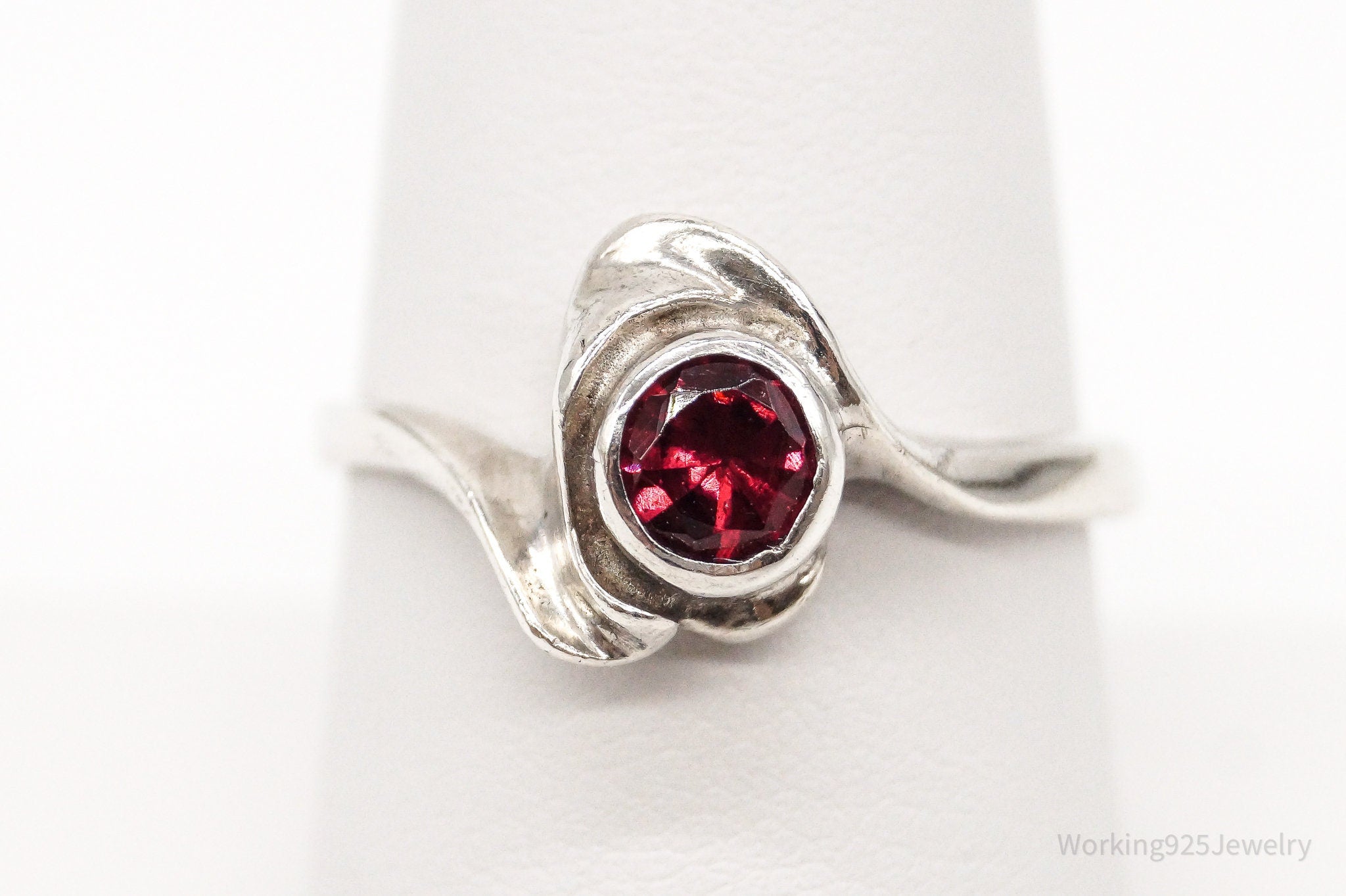 Vintage Rhodolite Garnet Sterling Silver Ring - Size 8.25