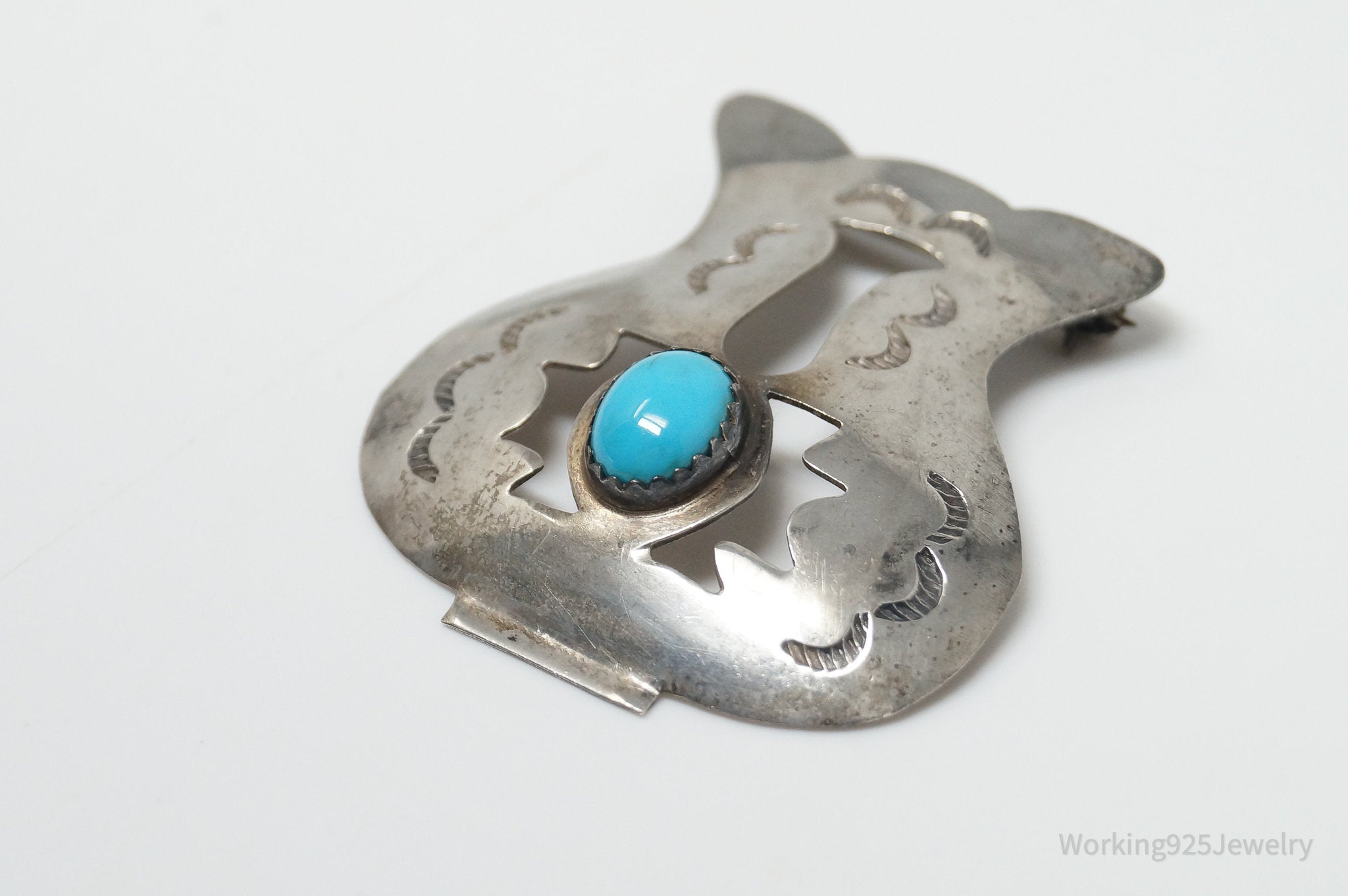 Vintage Native American Unsigned Turquoise Sterling Silver Brooch Pin