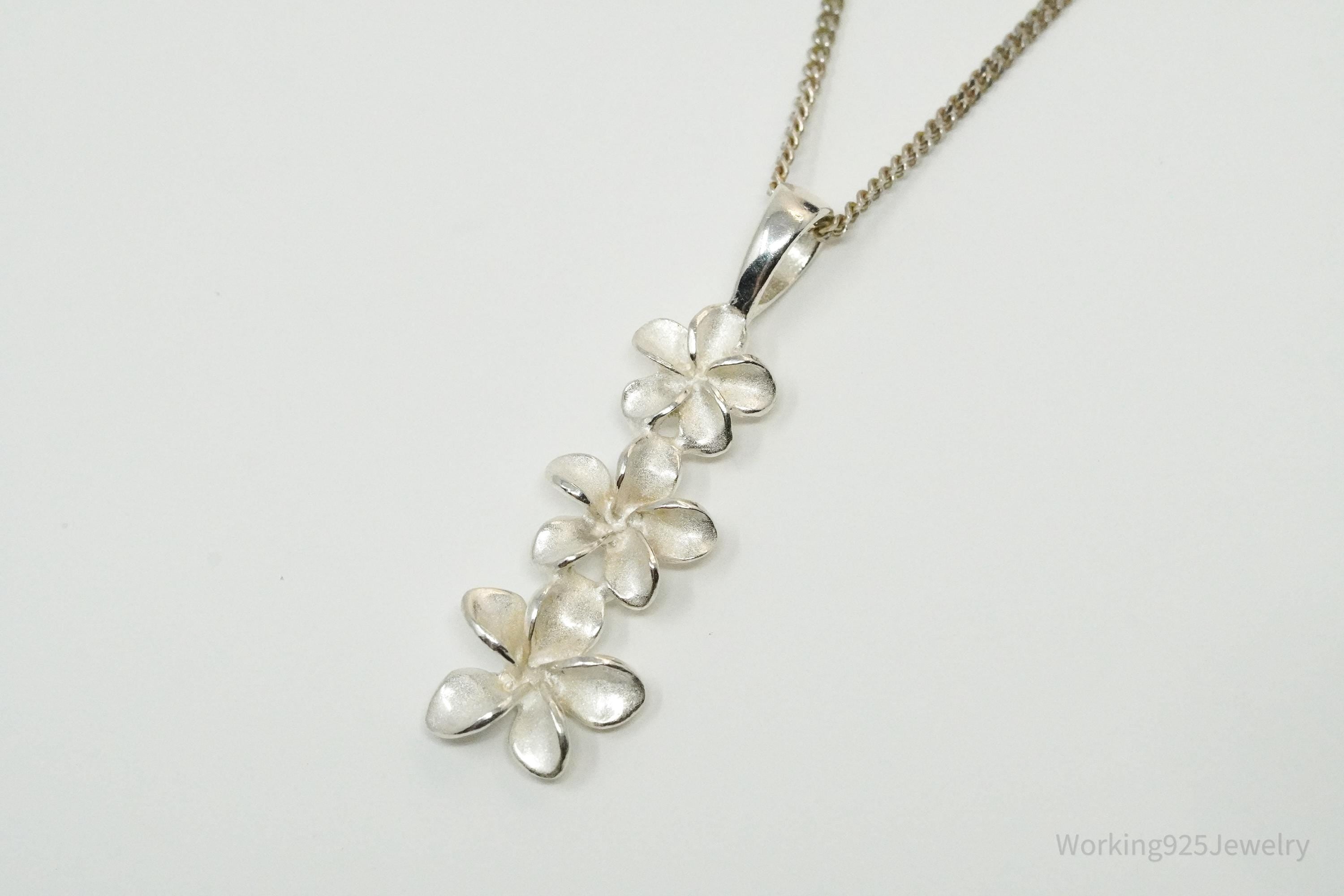Vintage Sterling Silver Stacked Flowers Necklace 16"
