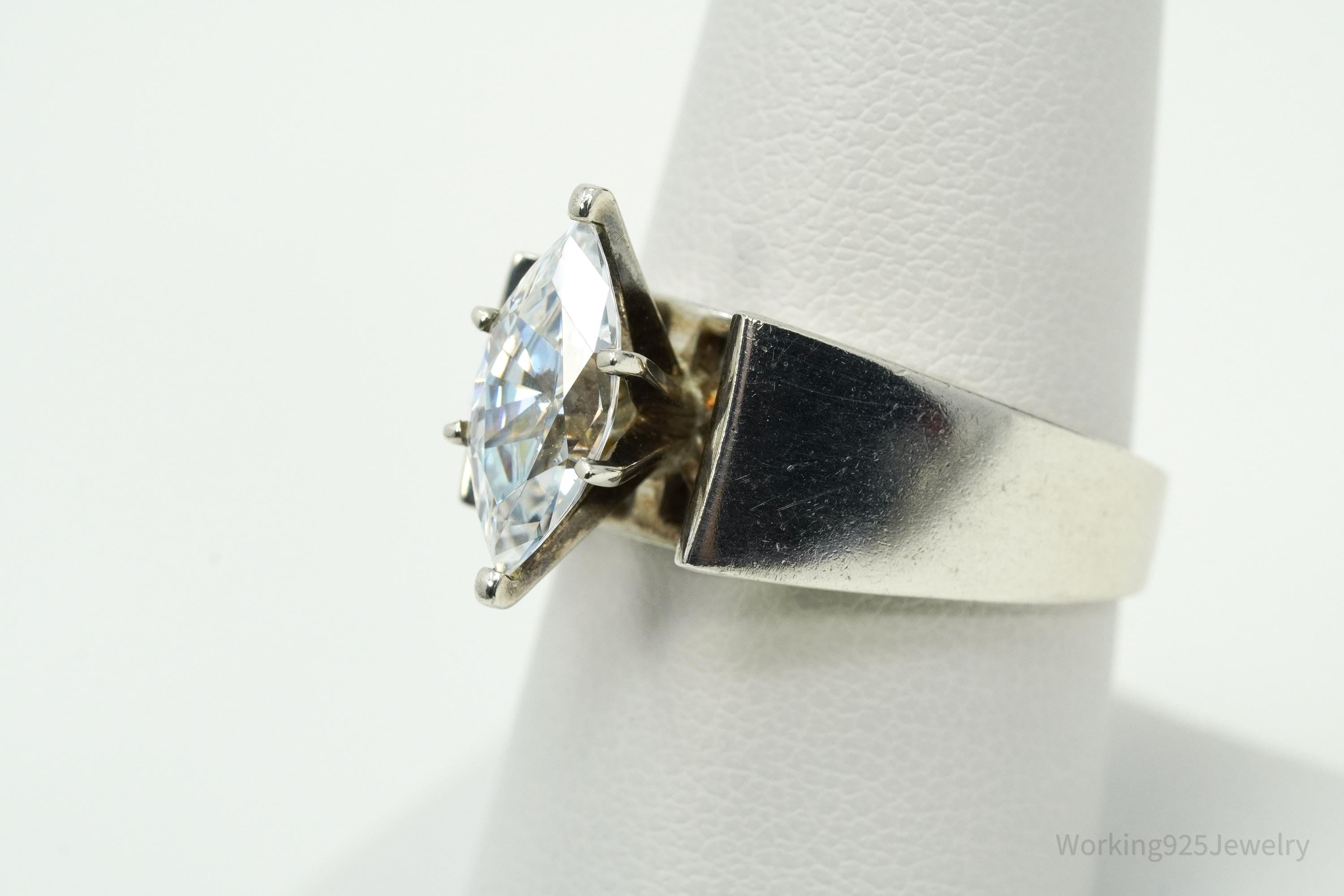 Vintage Diamonique DQCZ Sterling Silver Ring - Size 8