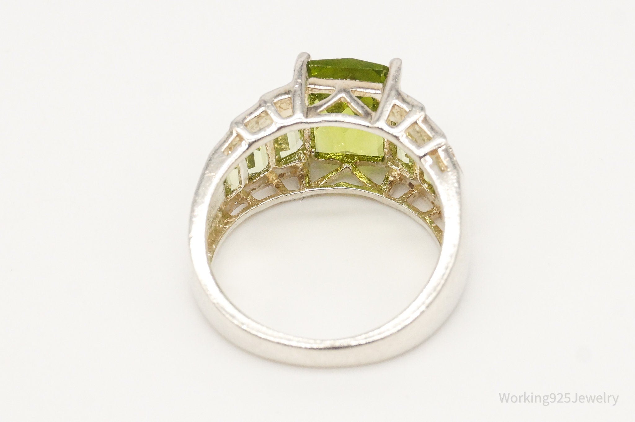 Vintage Peridot Cubic Zirconia Sterling Silver Ring - Size 7