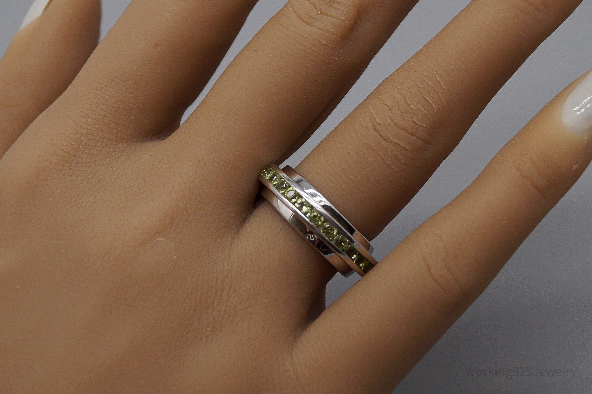 Vintage Peridot Sterling Silver Spinner Band Ring - Size 6.75