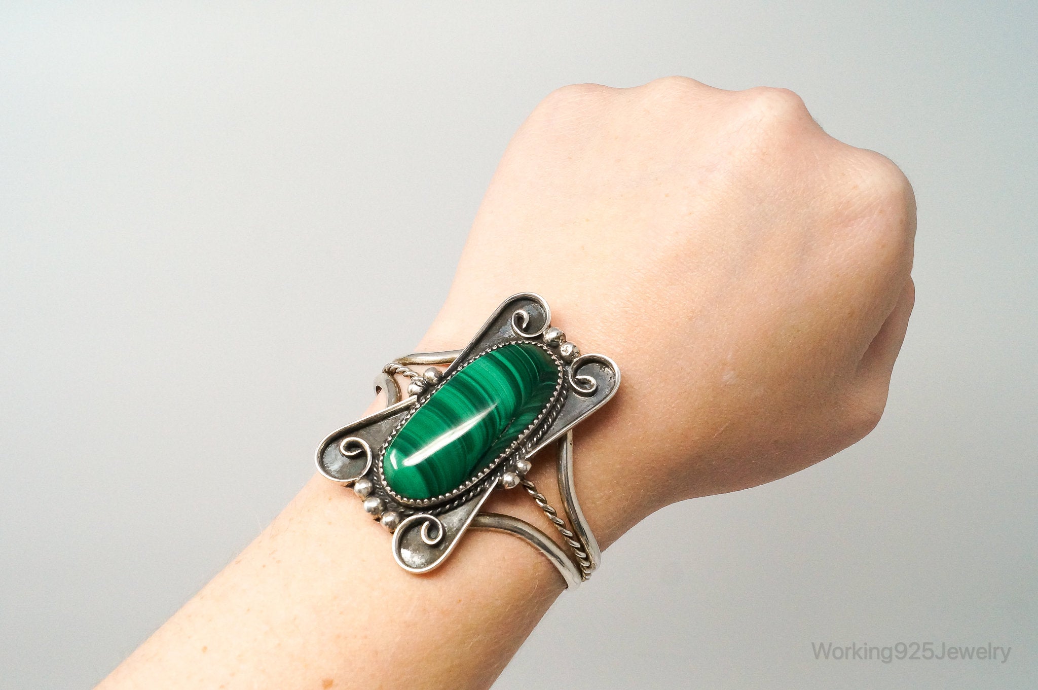 Vintage Native American Handmade Large Malachite Sterling Silver Bracelet